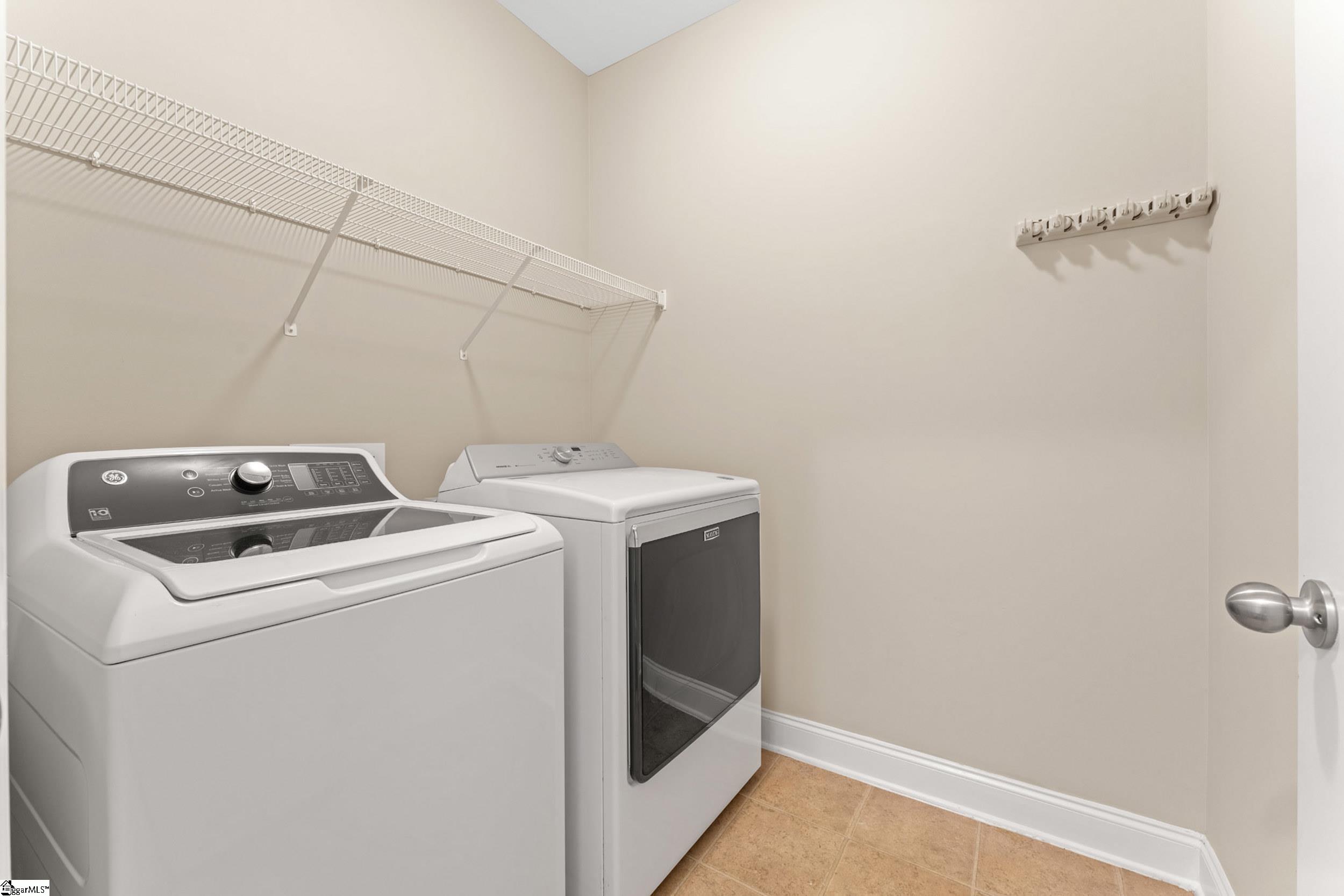 300 Roanoke Way Property Photo 20