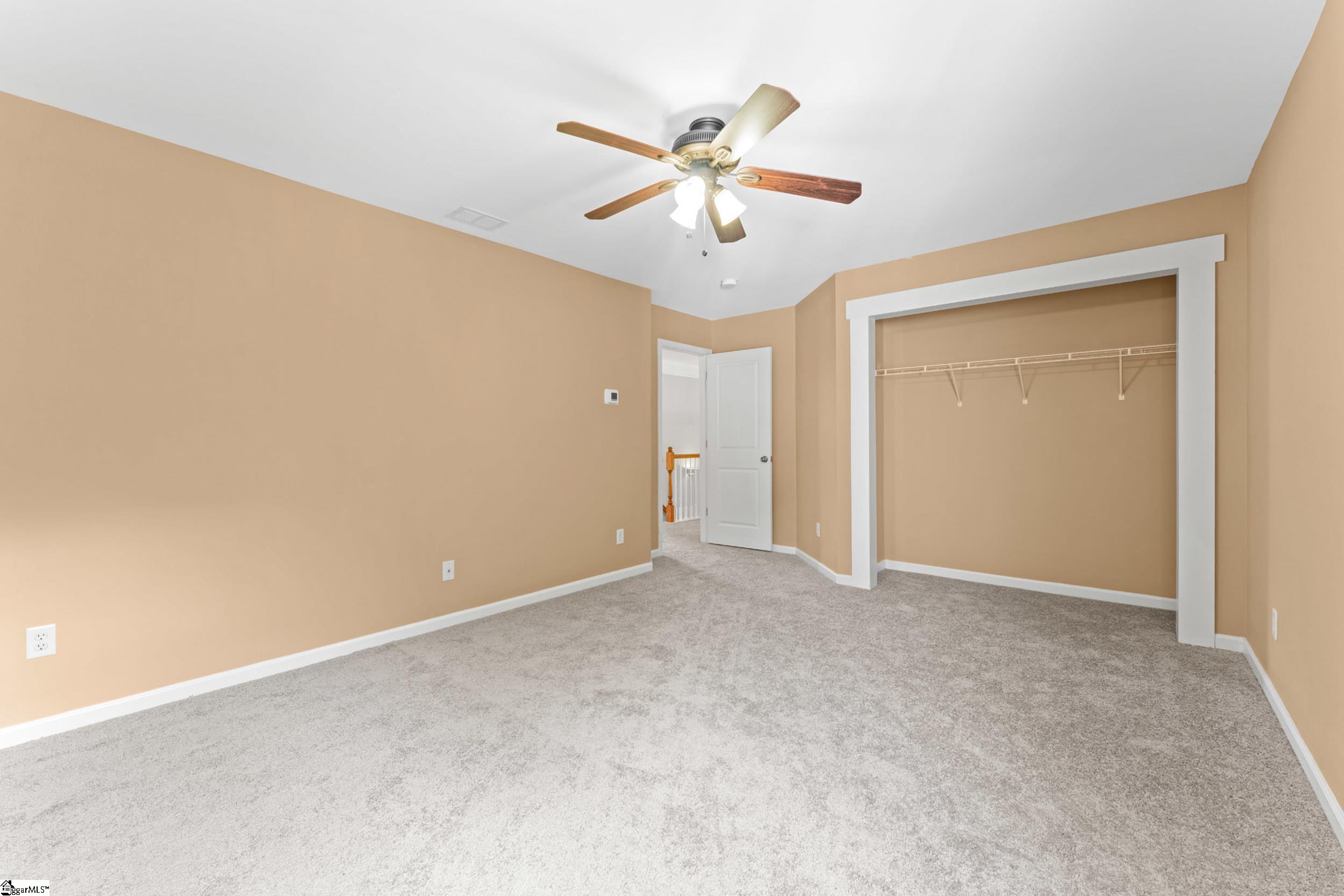 300 Roanoke Way Property Photo 28
