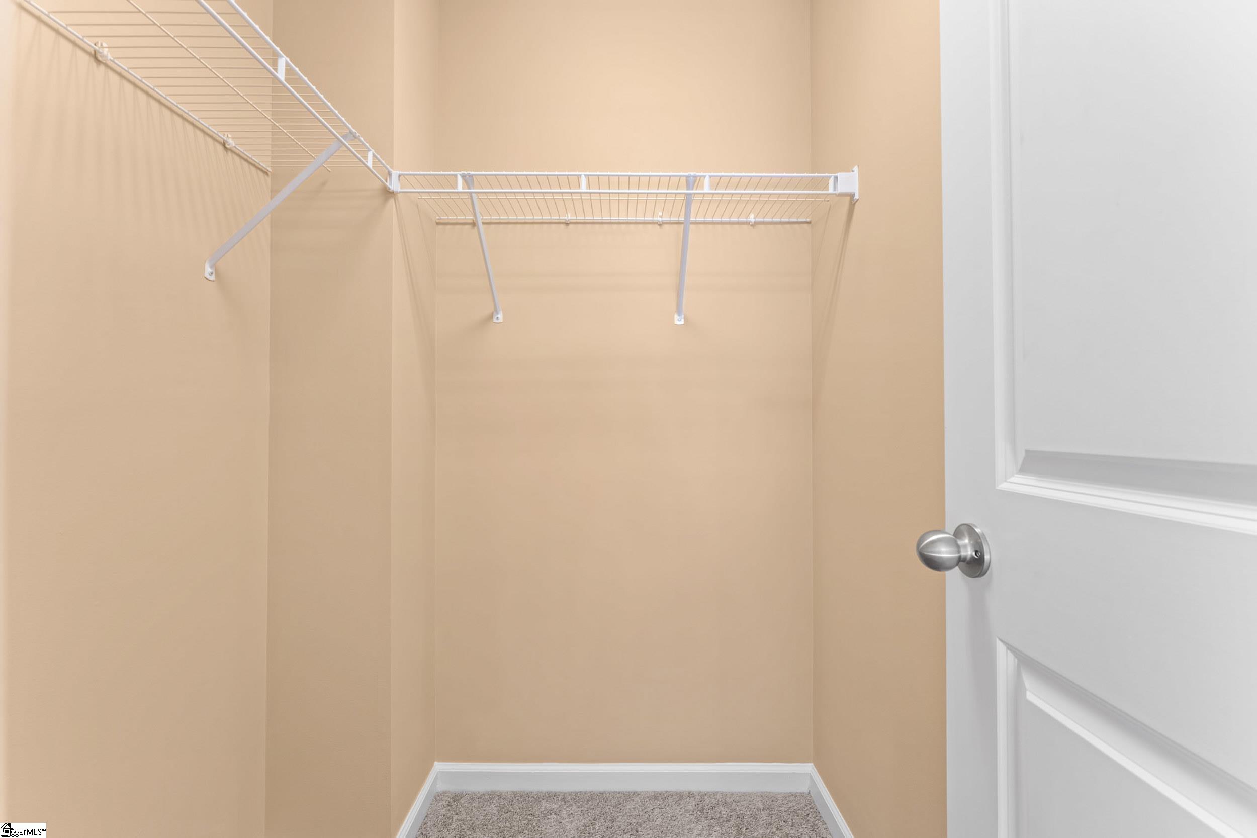 300 Roanoke Way Property Photo 31