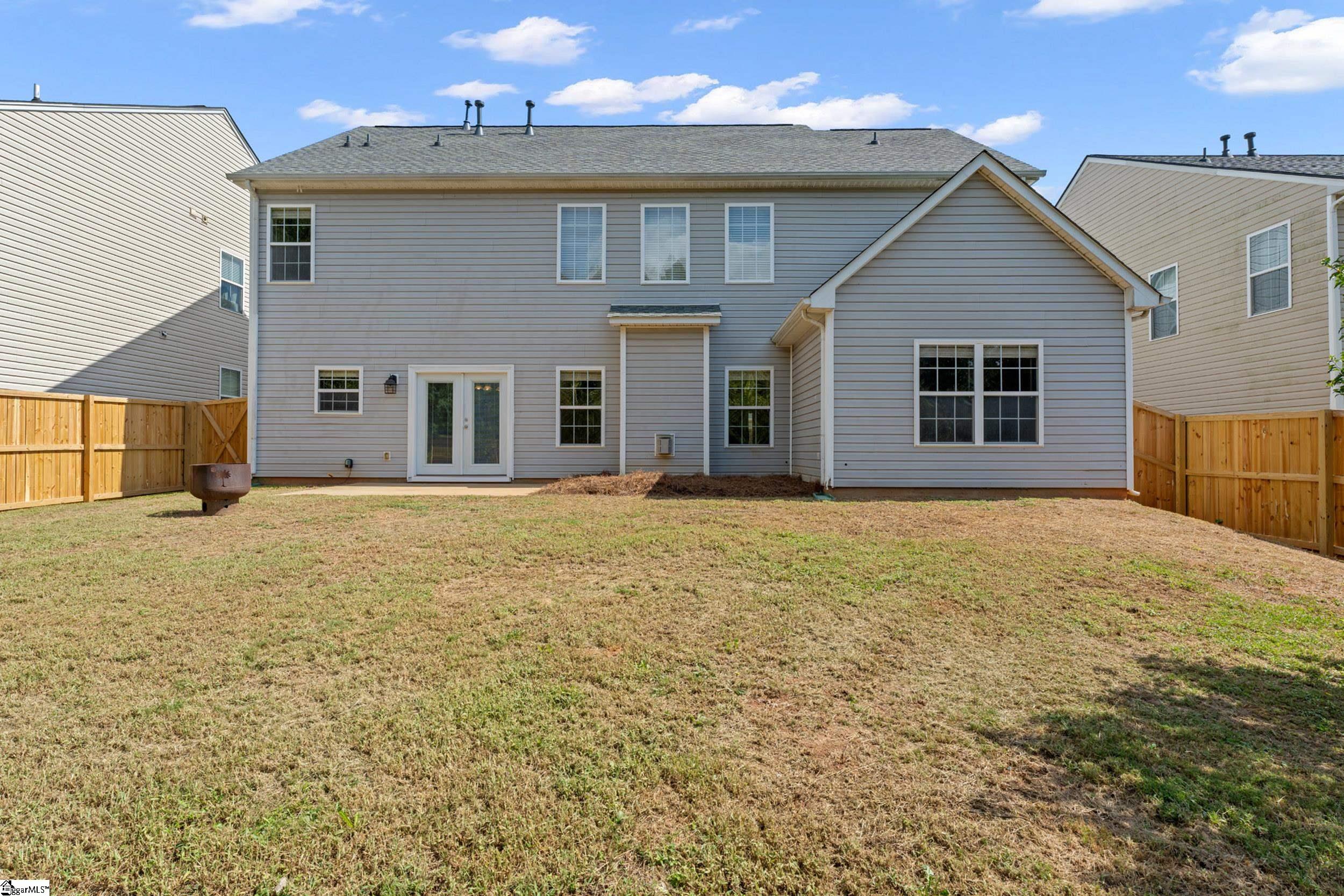 300 Roanoke Way Property Photo 36