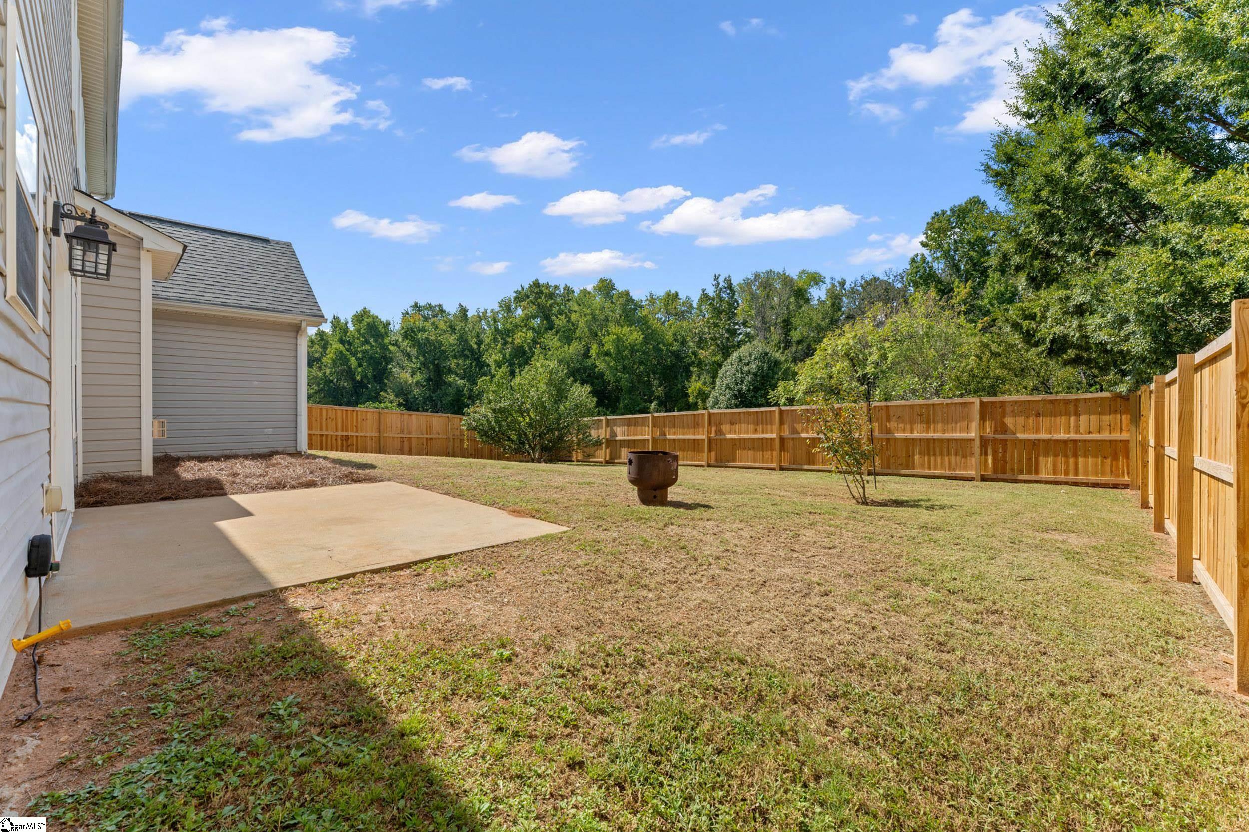 300 Roanoke Way Property Photo 37