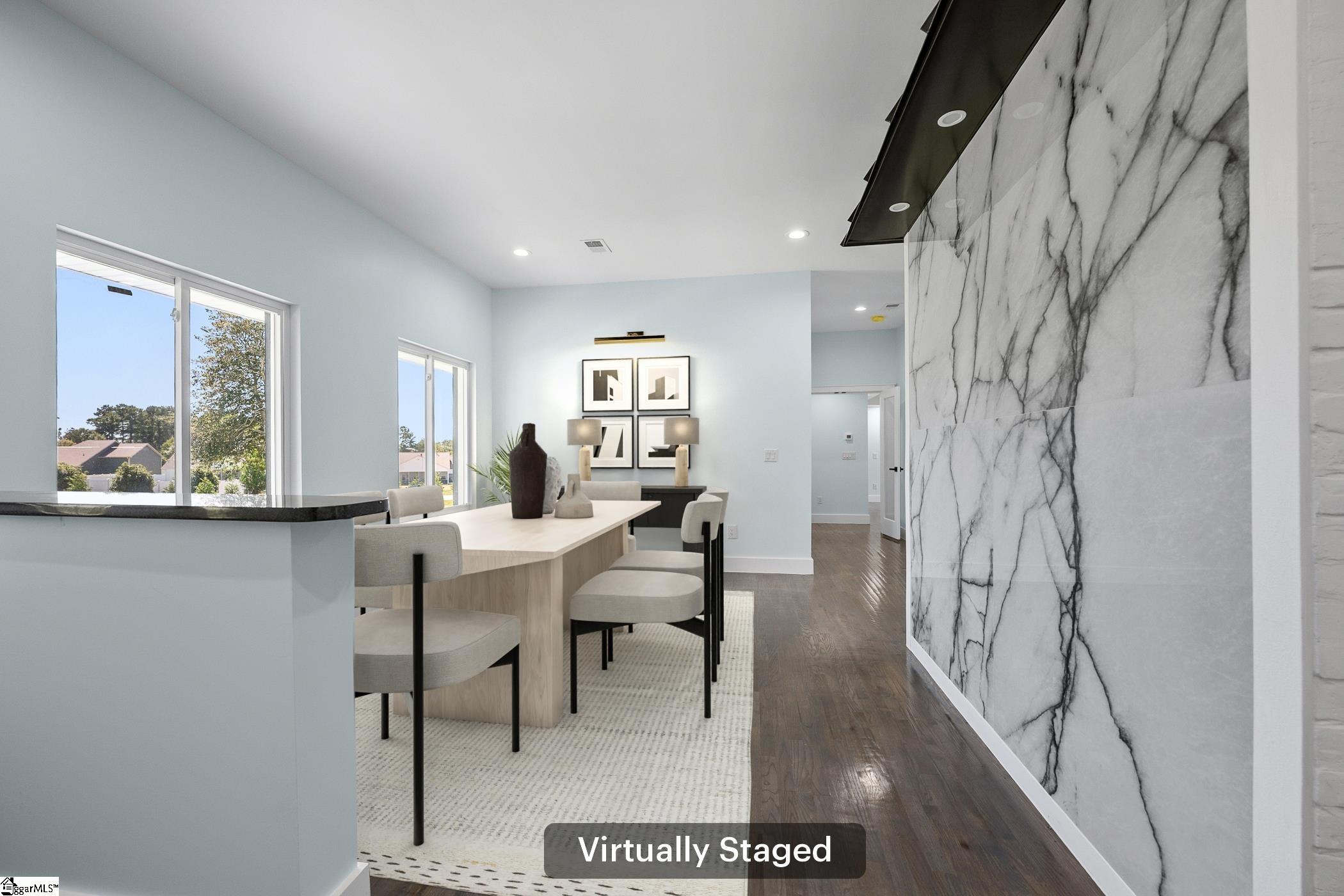 305 Waters Road Property Photo 4