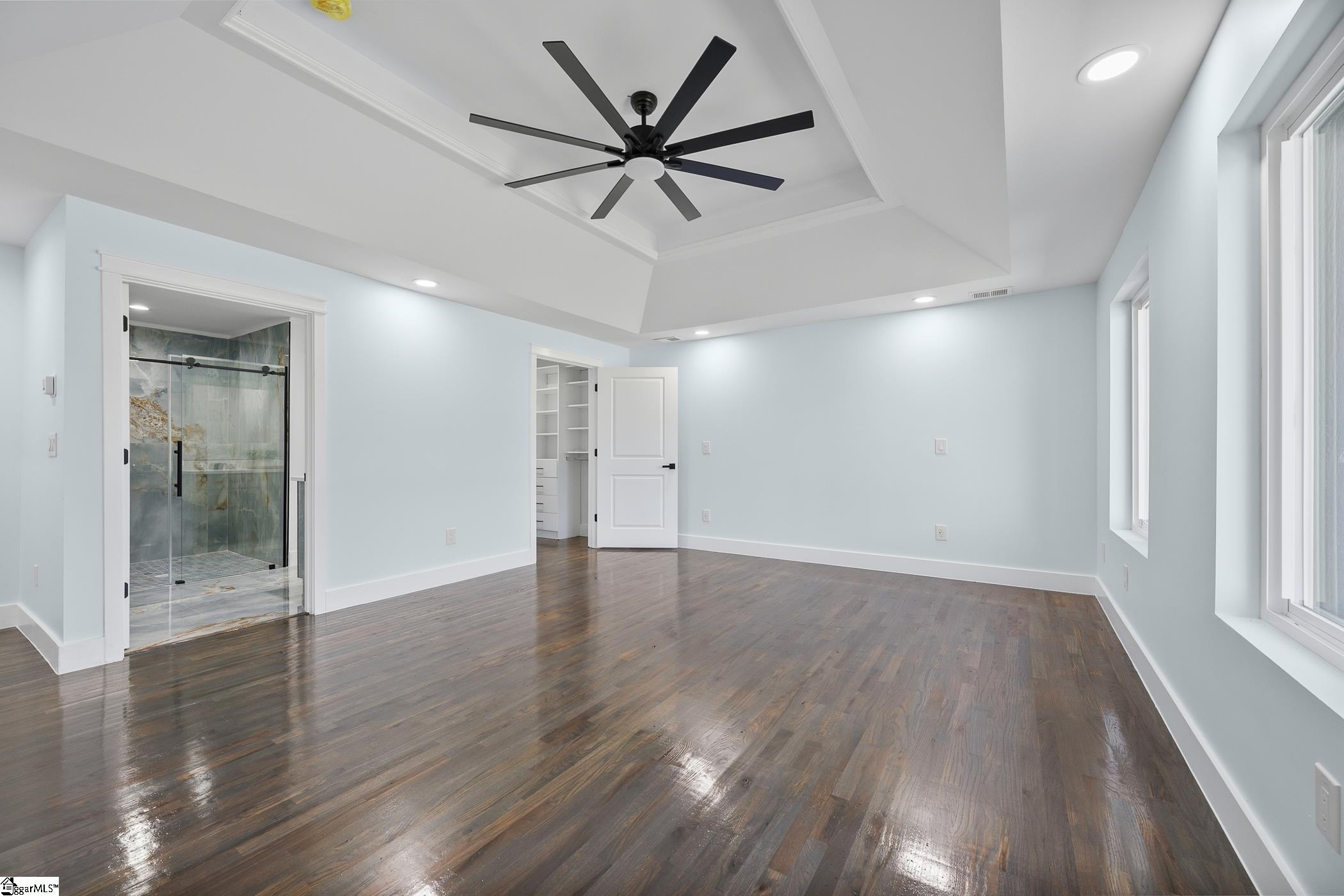 305 Waters Road Property Photo 20