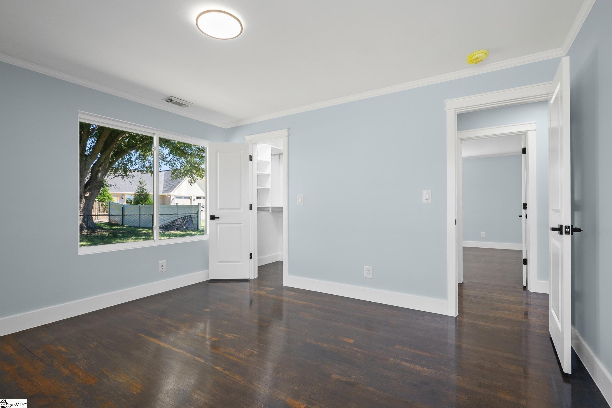 305 Waters Road Property Photo 27