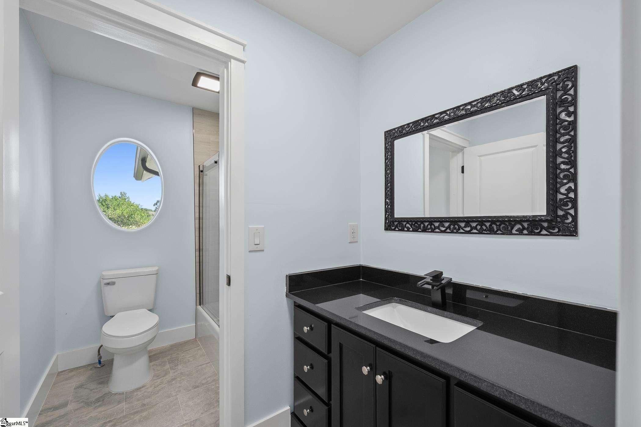 305 Waters Road Property Photo 28