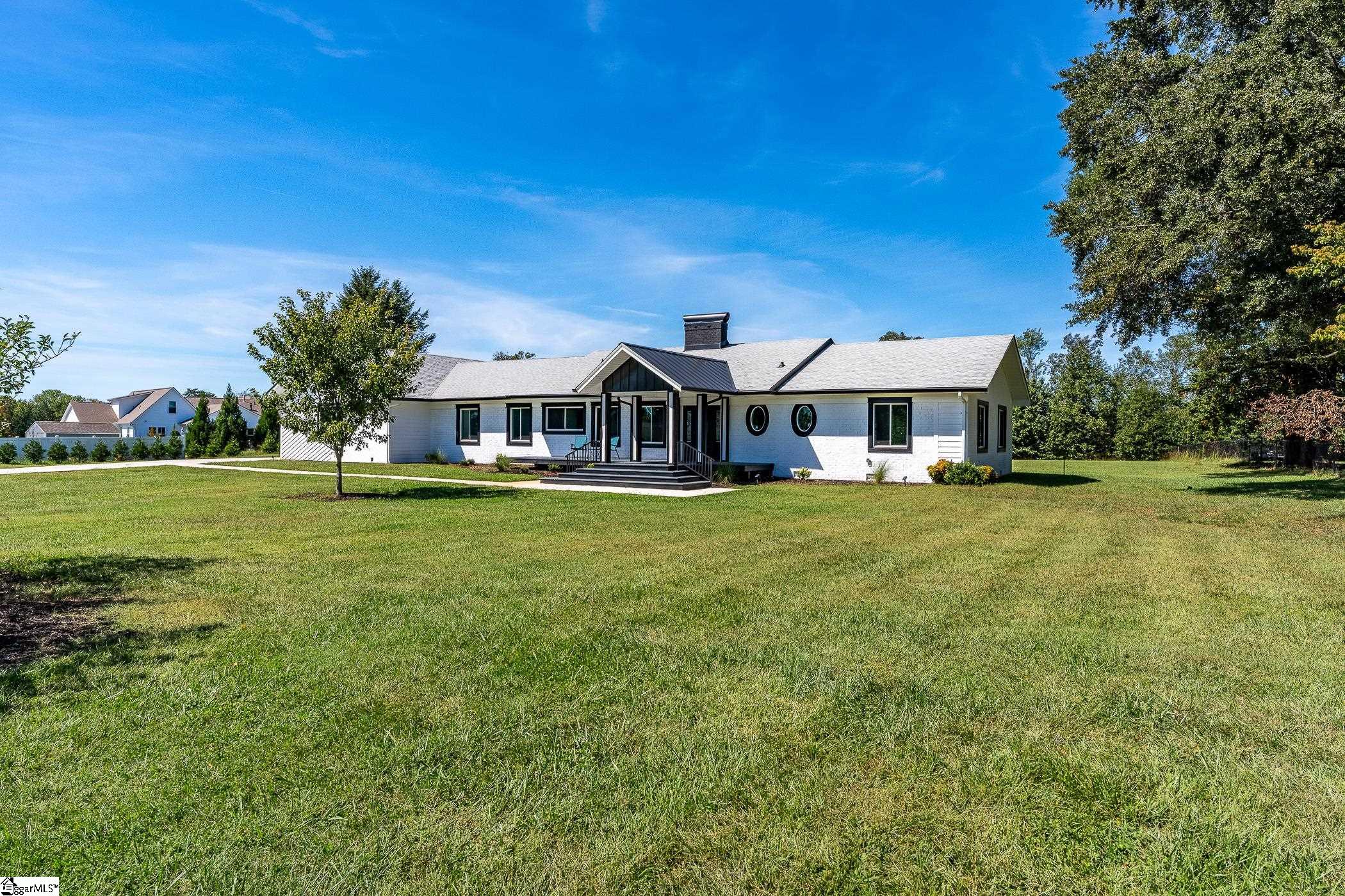 305 Waters Road Property Photo 42