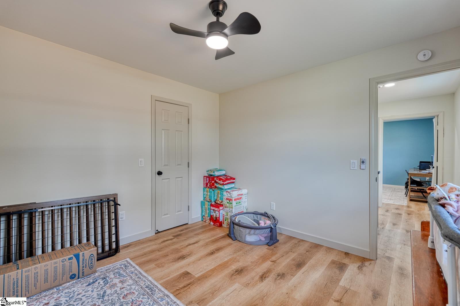 406 Creekside Drive Property Photo 26