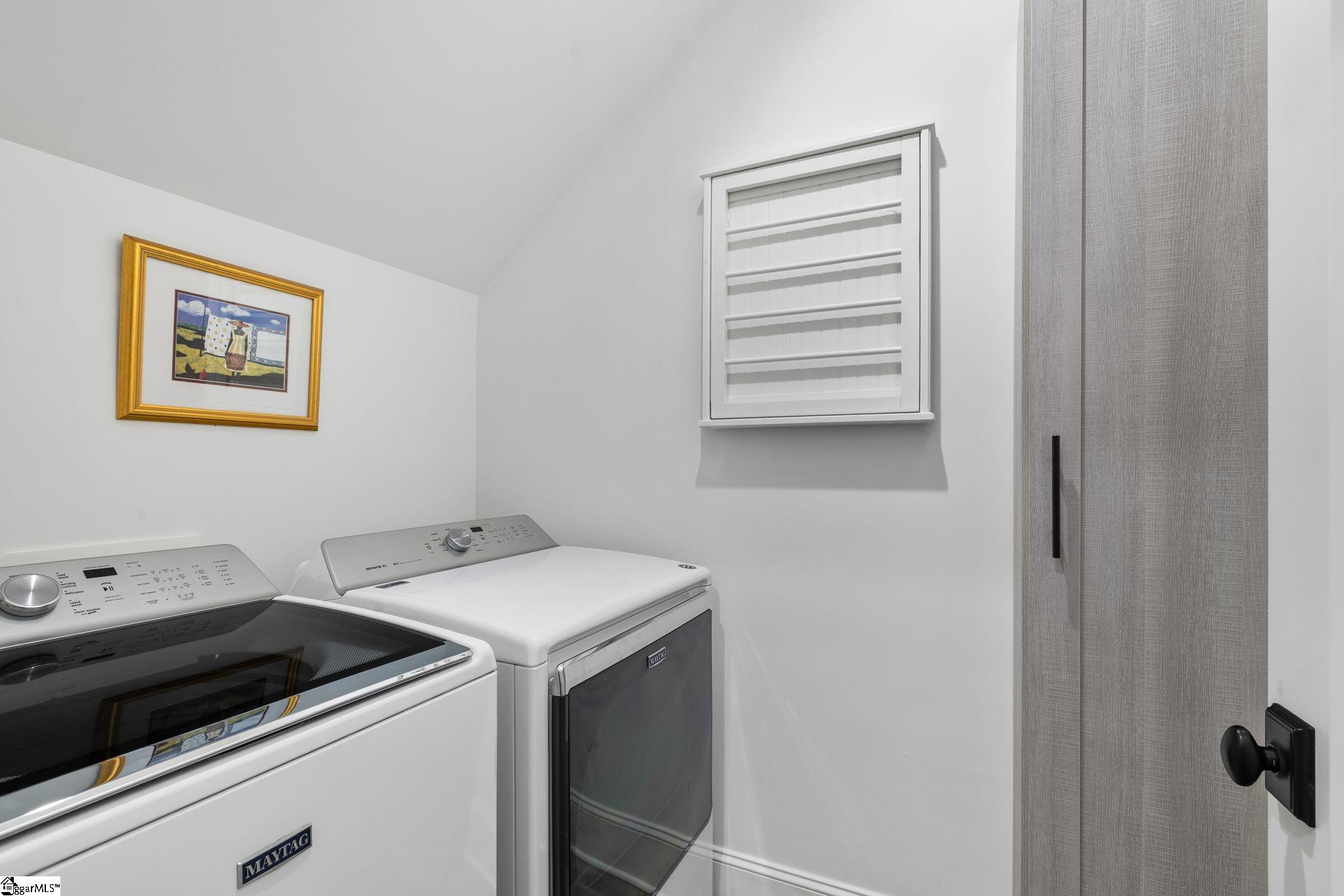 412 Renneson Drive Property Photo 18