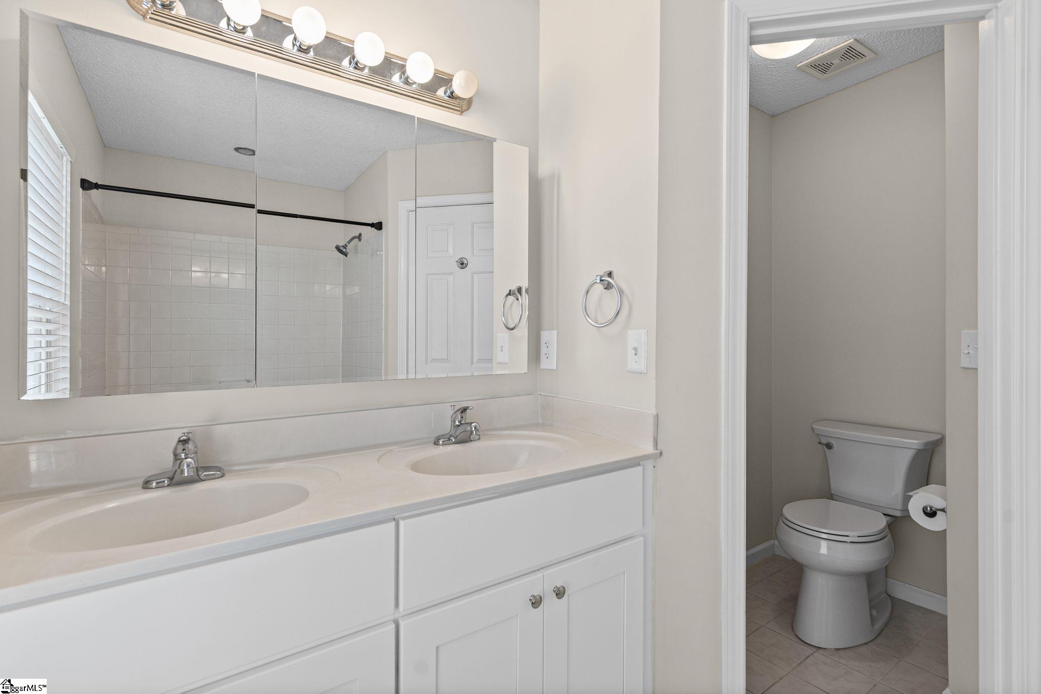 203 Woolridge Way Property Photo 11