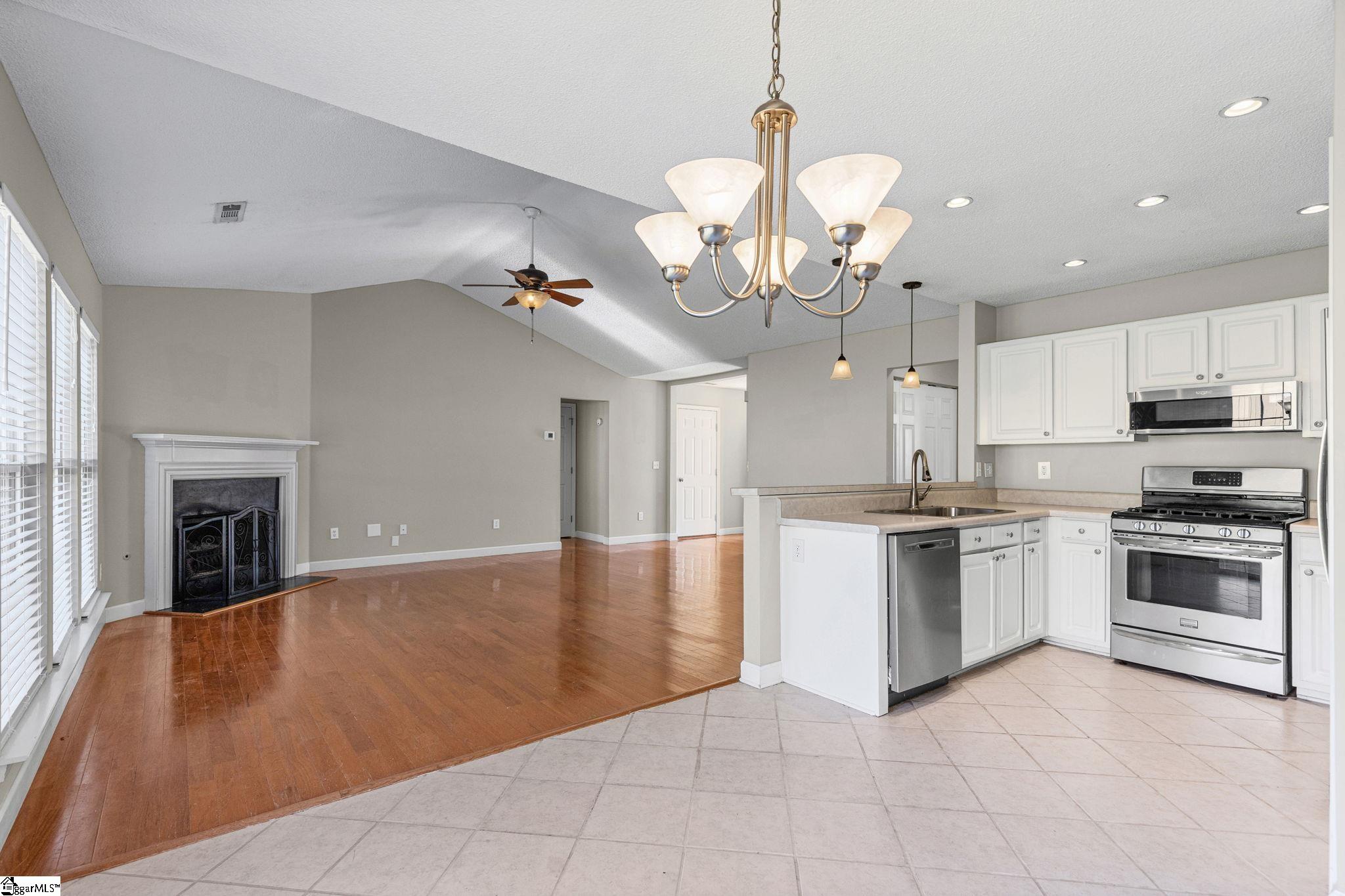 203 Woolridge Way Property Photo 14