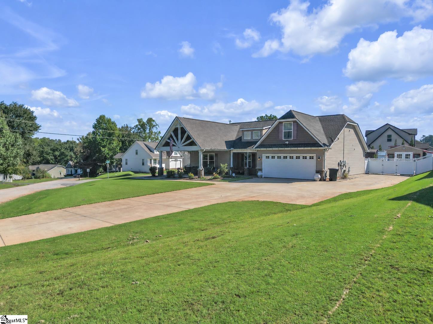 193 Butler Road Property Photo 2