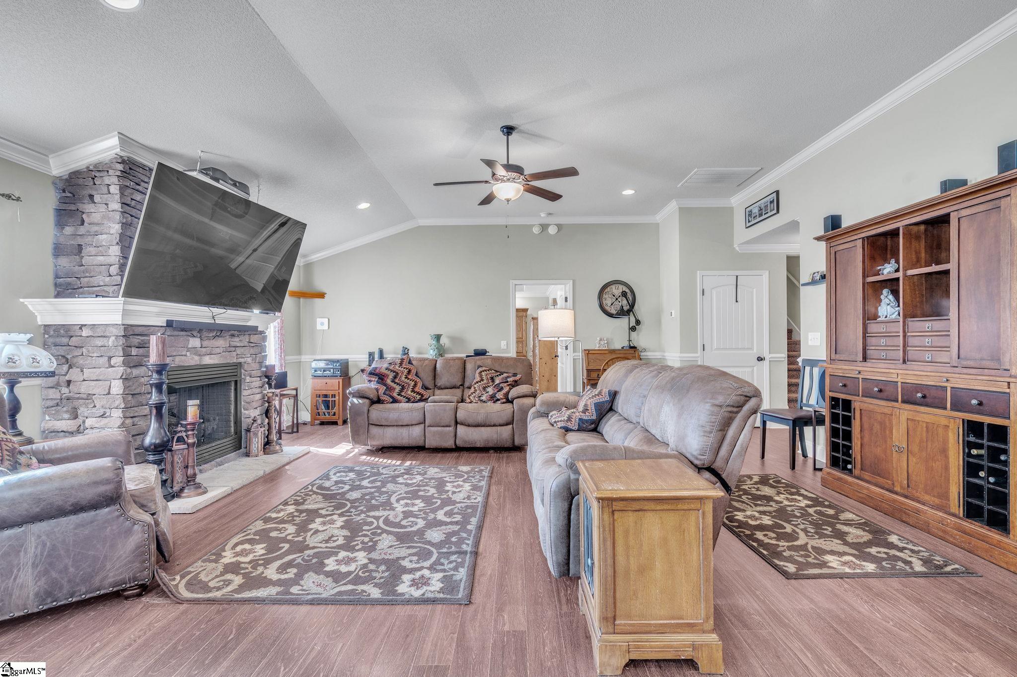 193 Butler Road Property Photo 7
