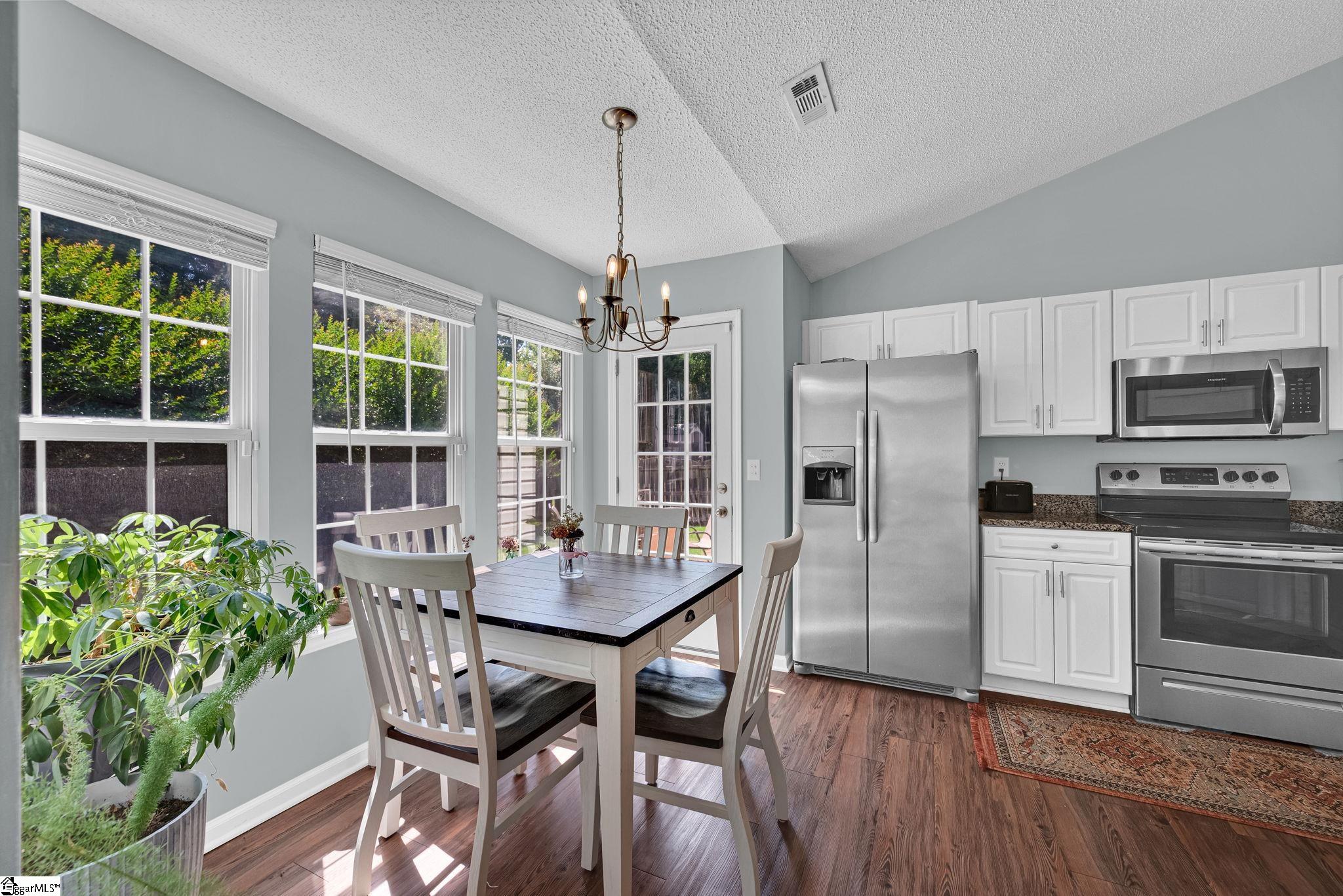 214 Ashridge Way Property Photo 12