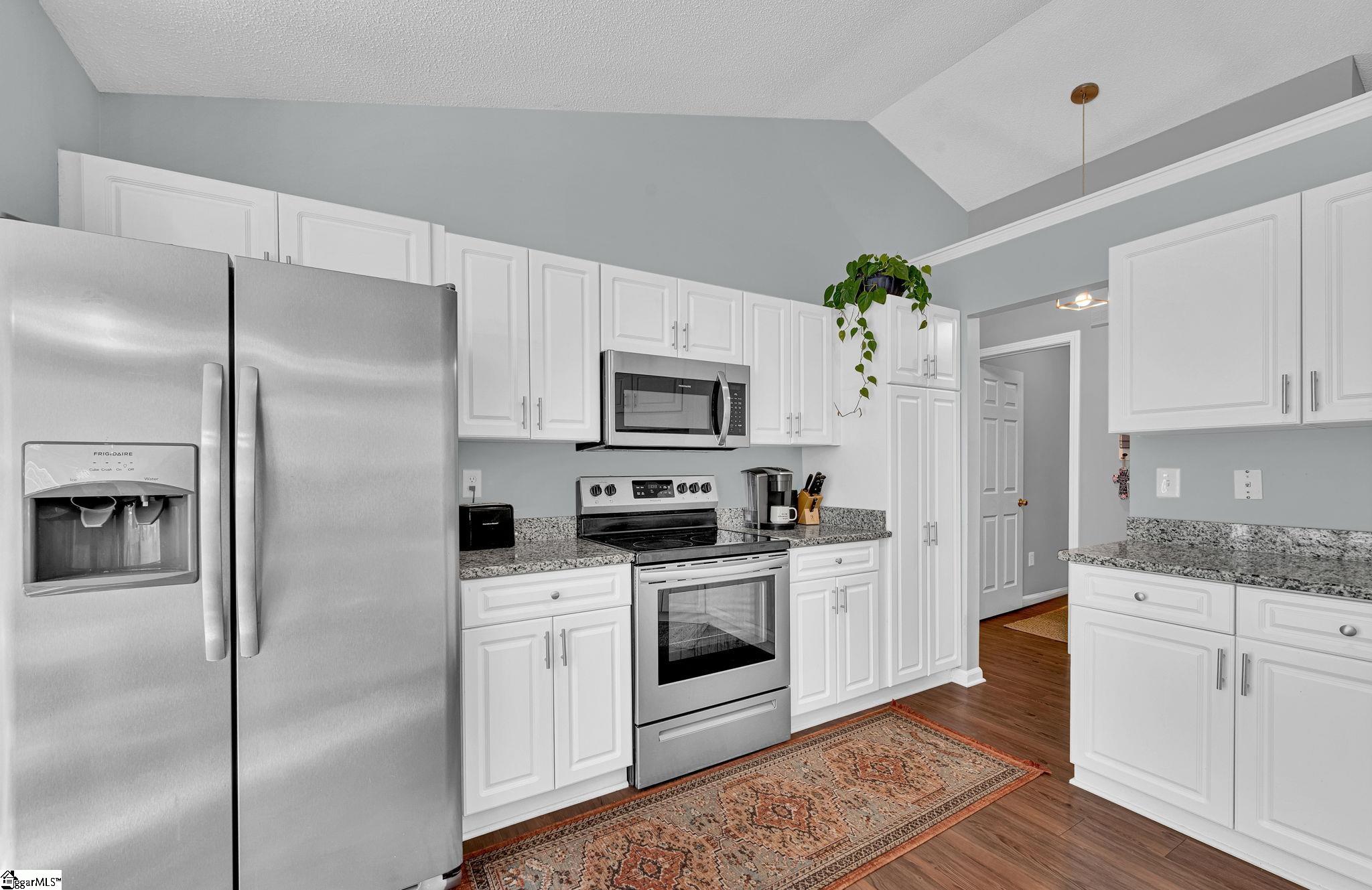 214 Ashridge Way Property Photo 15