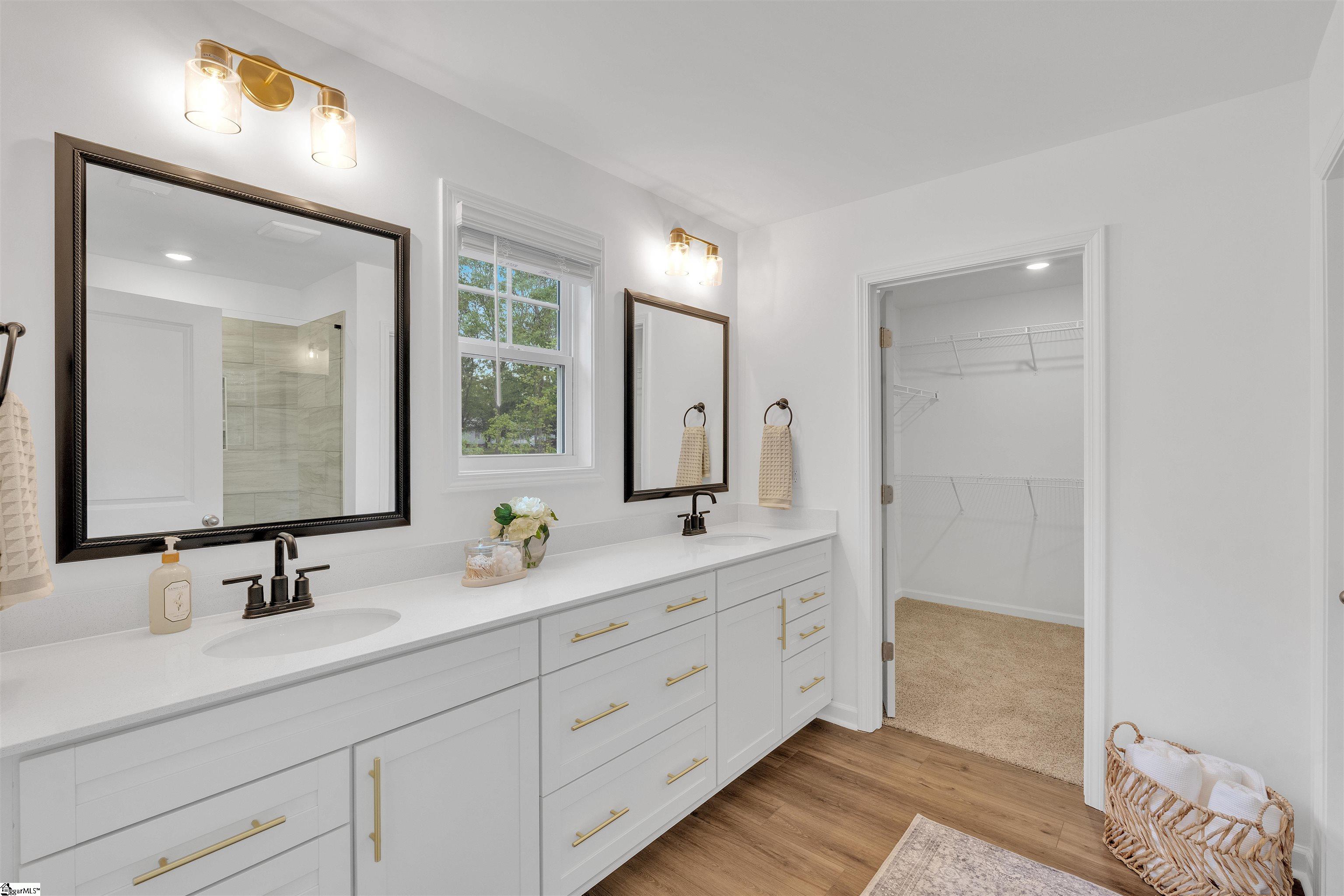 128 Hunter Ridge Drive Property Photo 16