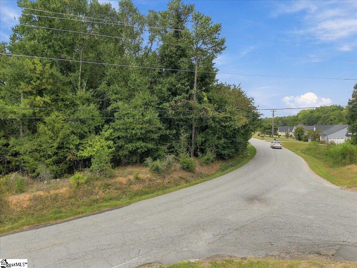 Hipps Road Property Photo 2