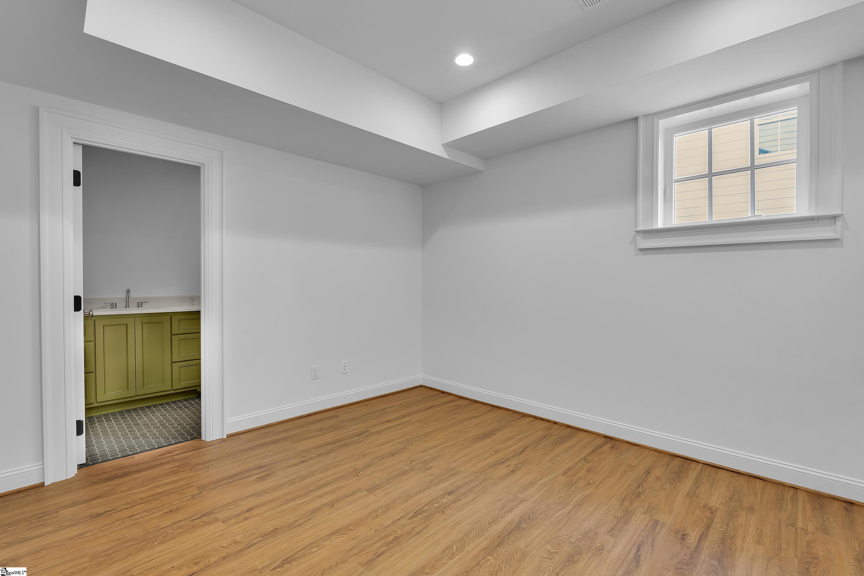130 Augusta Court Property Photo 41