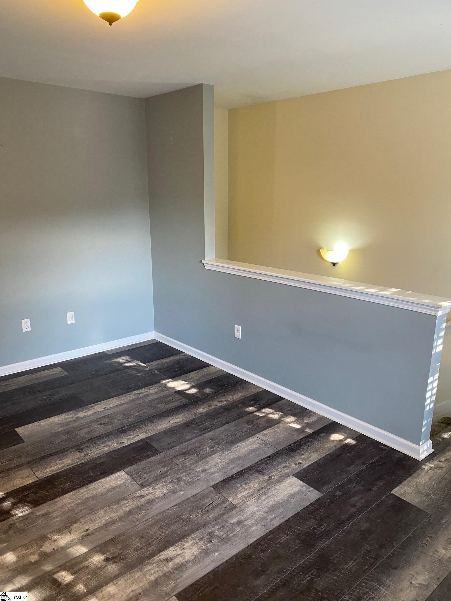 206 Knoll Ridge Drive Property Photo 18