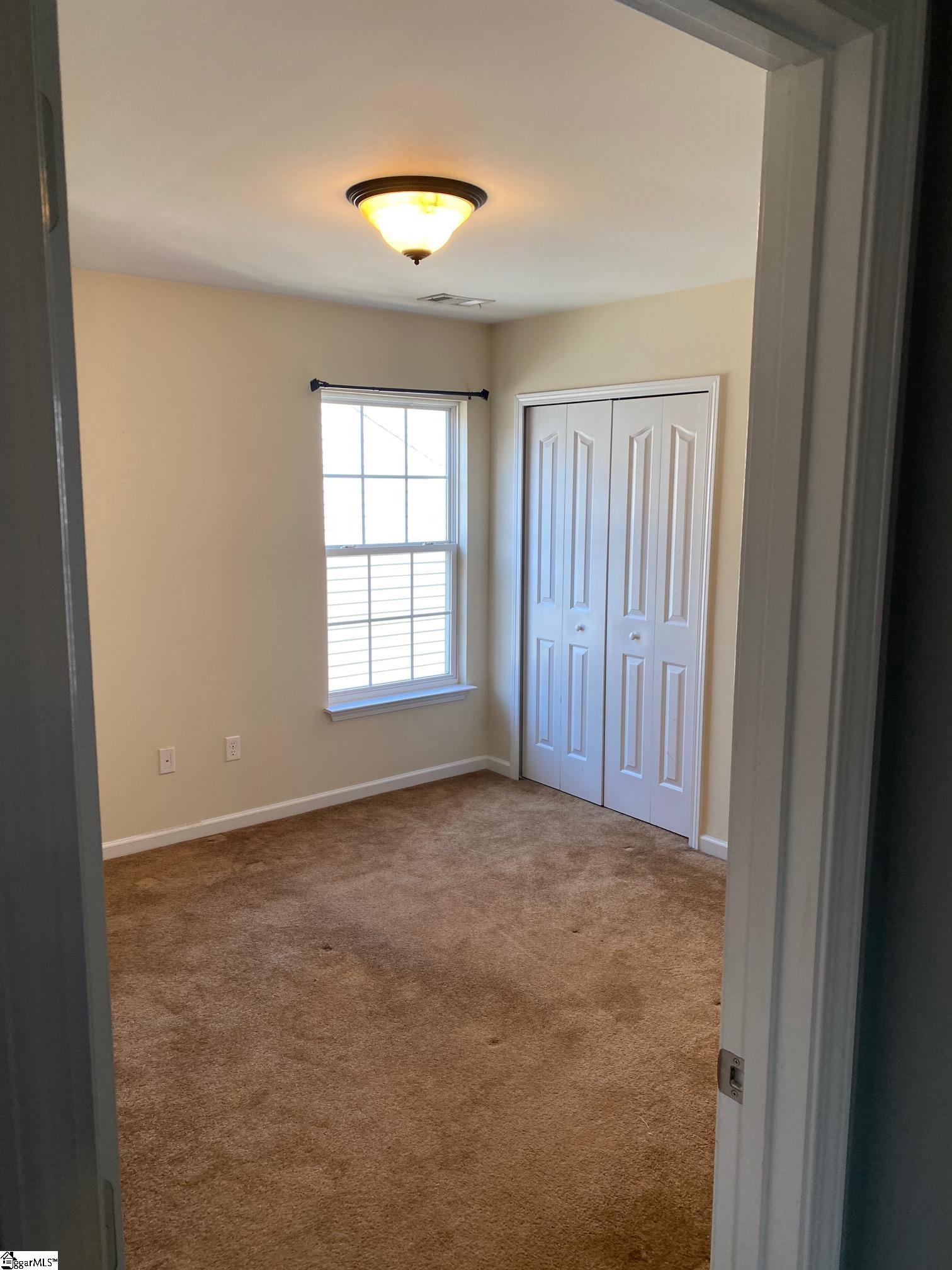 206 Knoll Ridge Drive Property Photo 20
