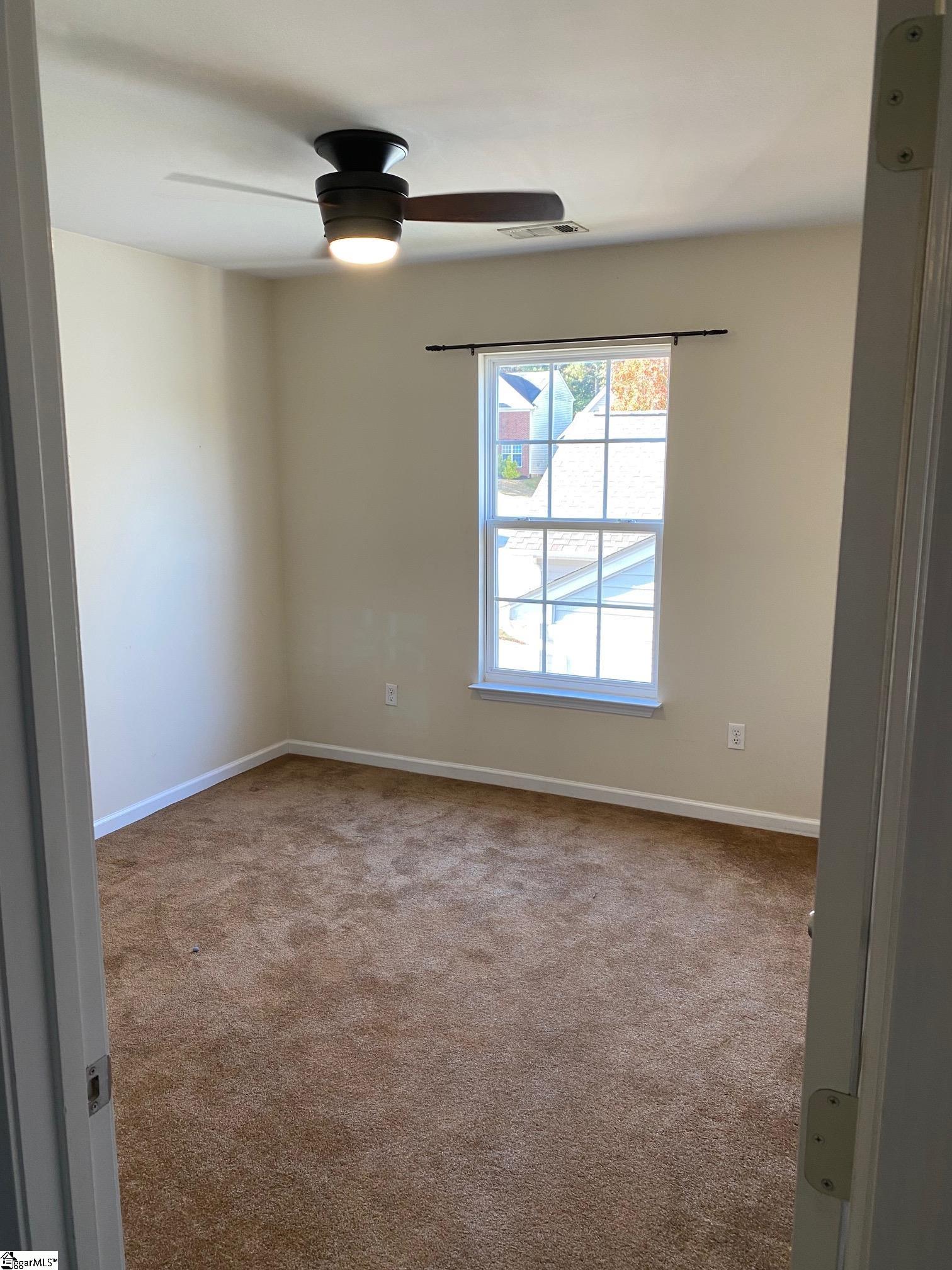 206 Knoll Ridge Drive Property Photo 21