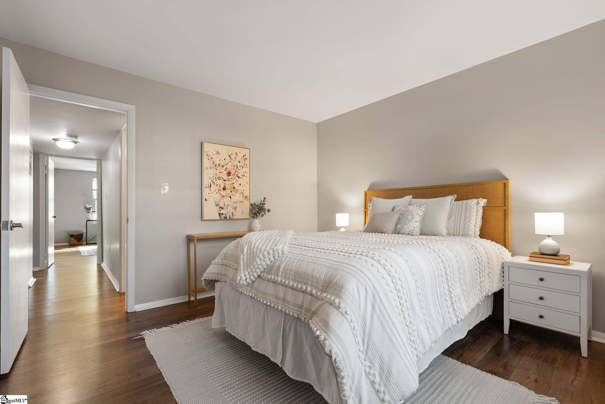 925 Cleveland Street Property Photo 26