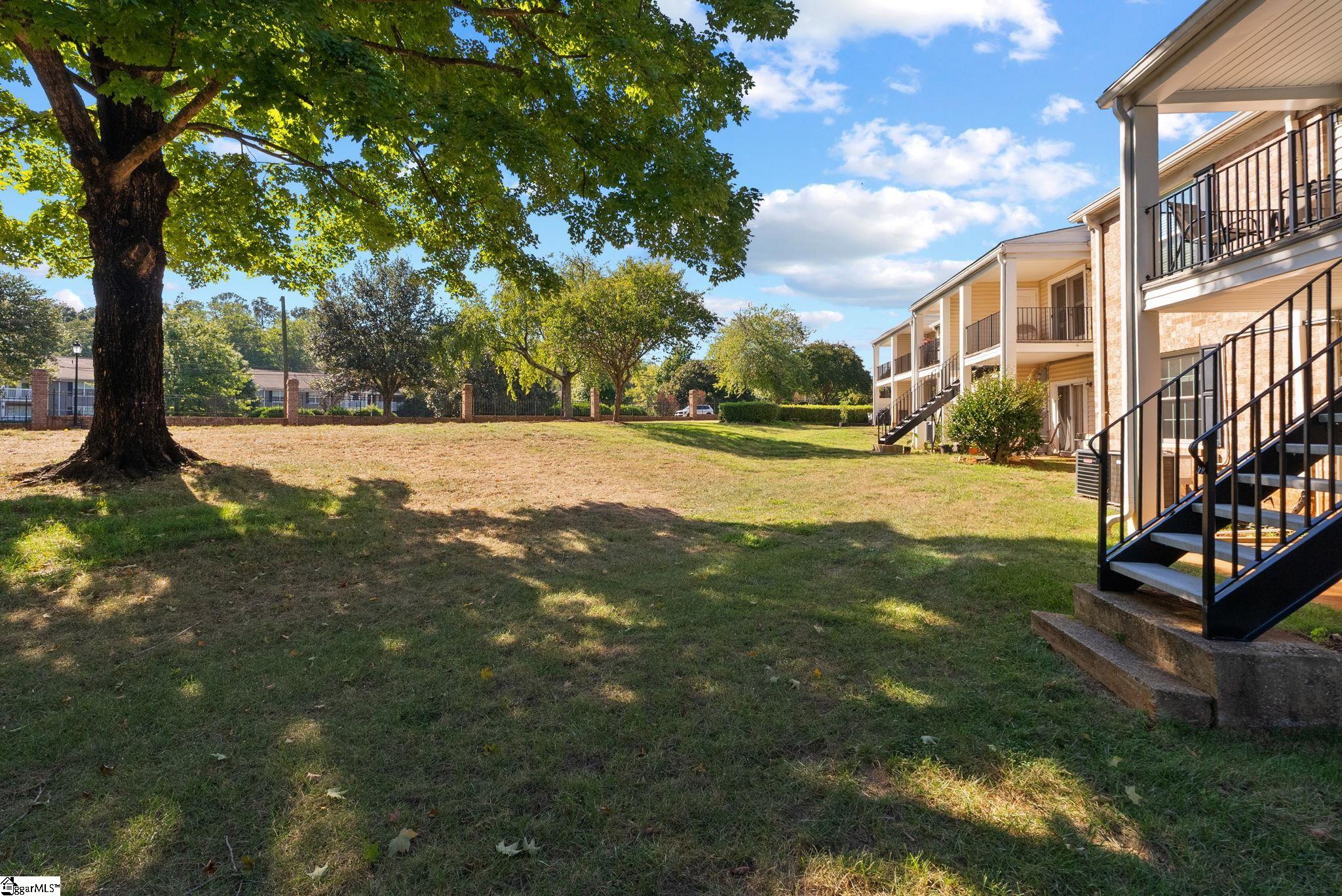 925 Cleveland Street Property Photo 34