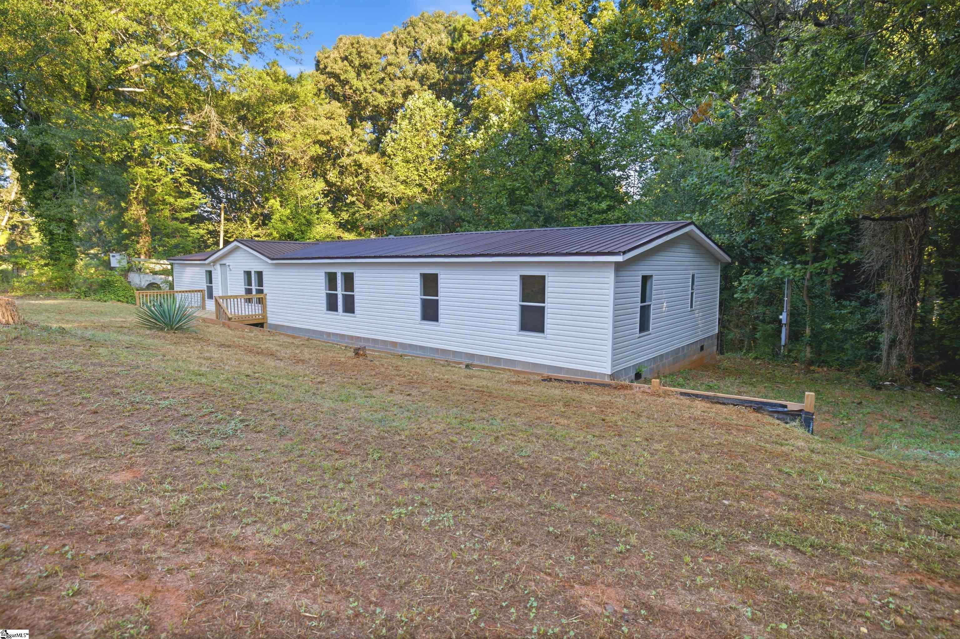 222 Sandi Circle Property Photo 3