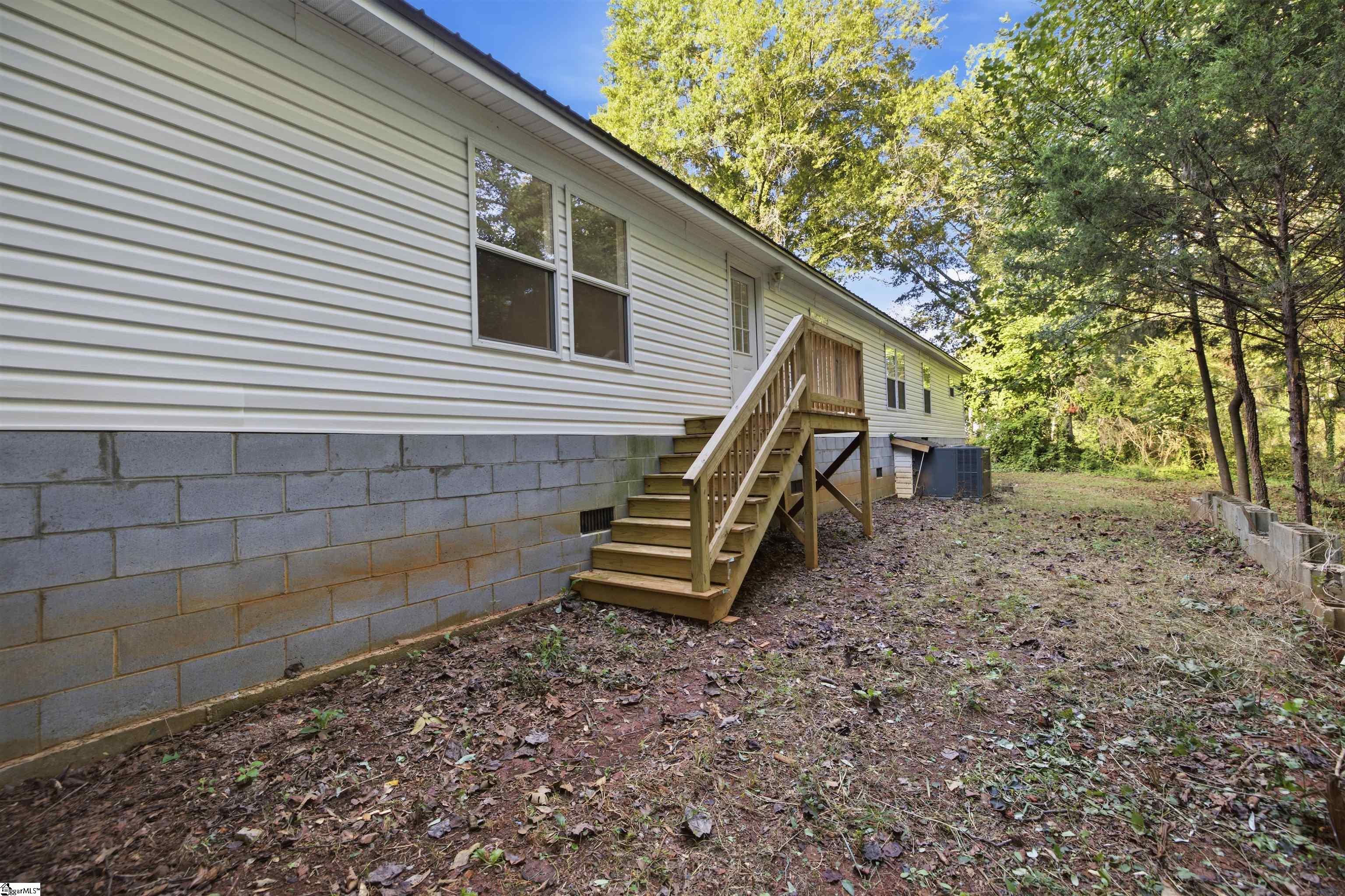 222 Sandi Circle Property Photo 5