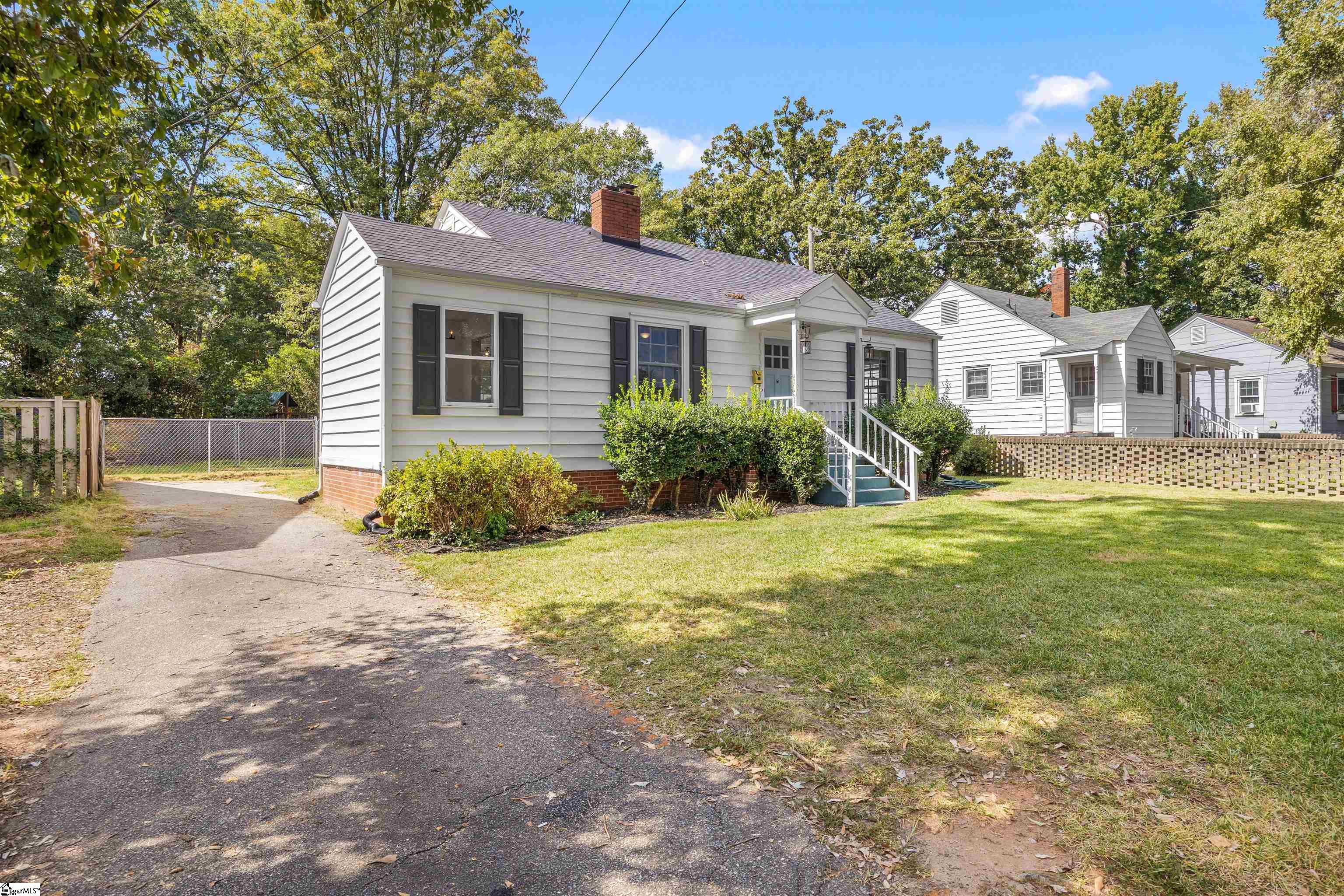 14 Tabor Street Property Photo 2