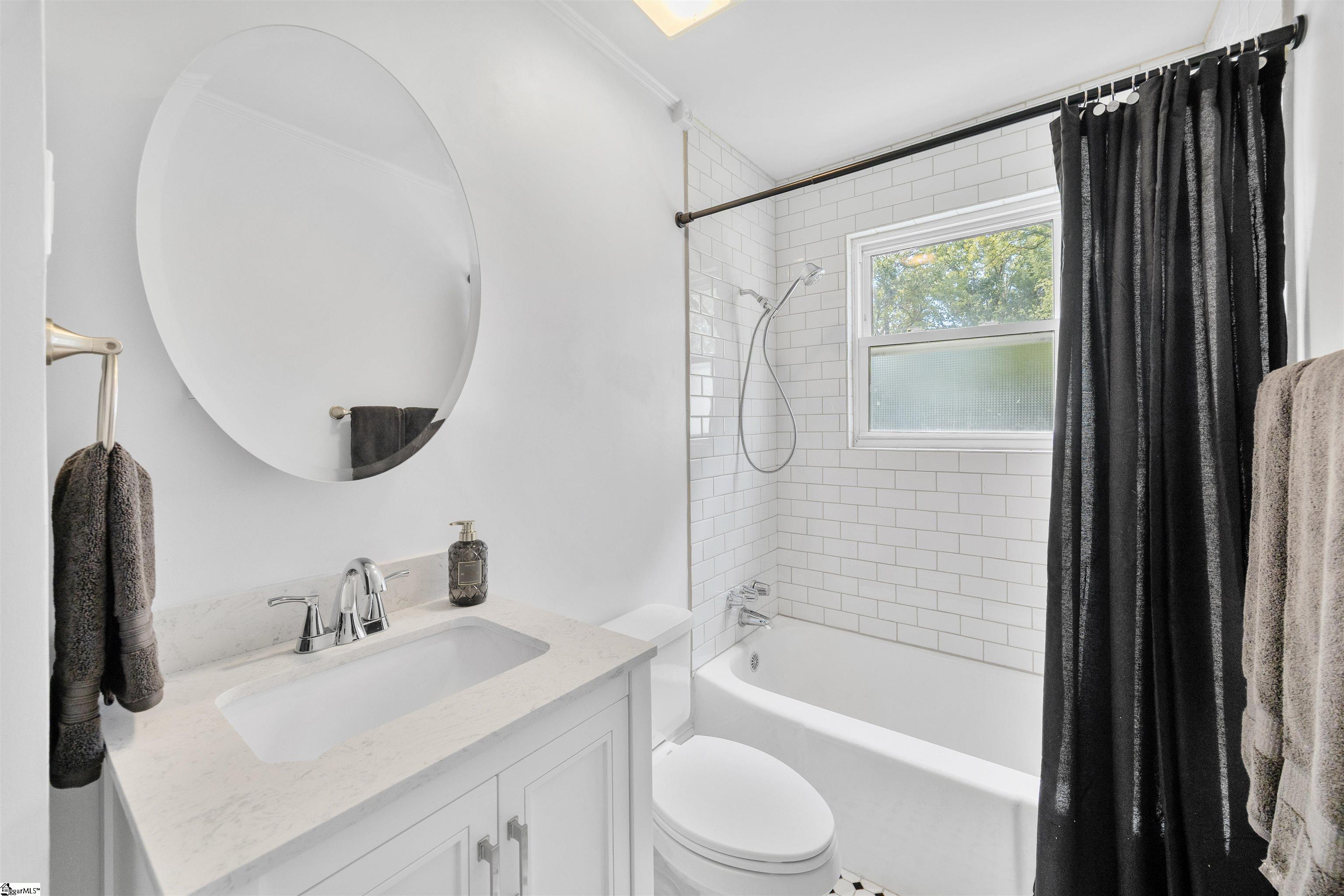 14 Tabor Street Property Photo 7