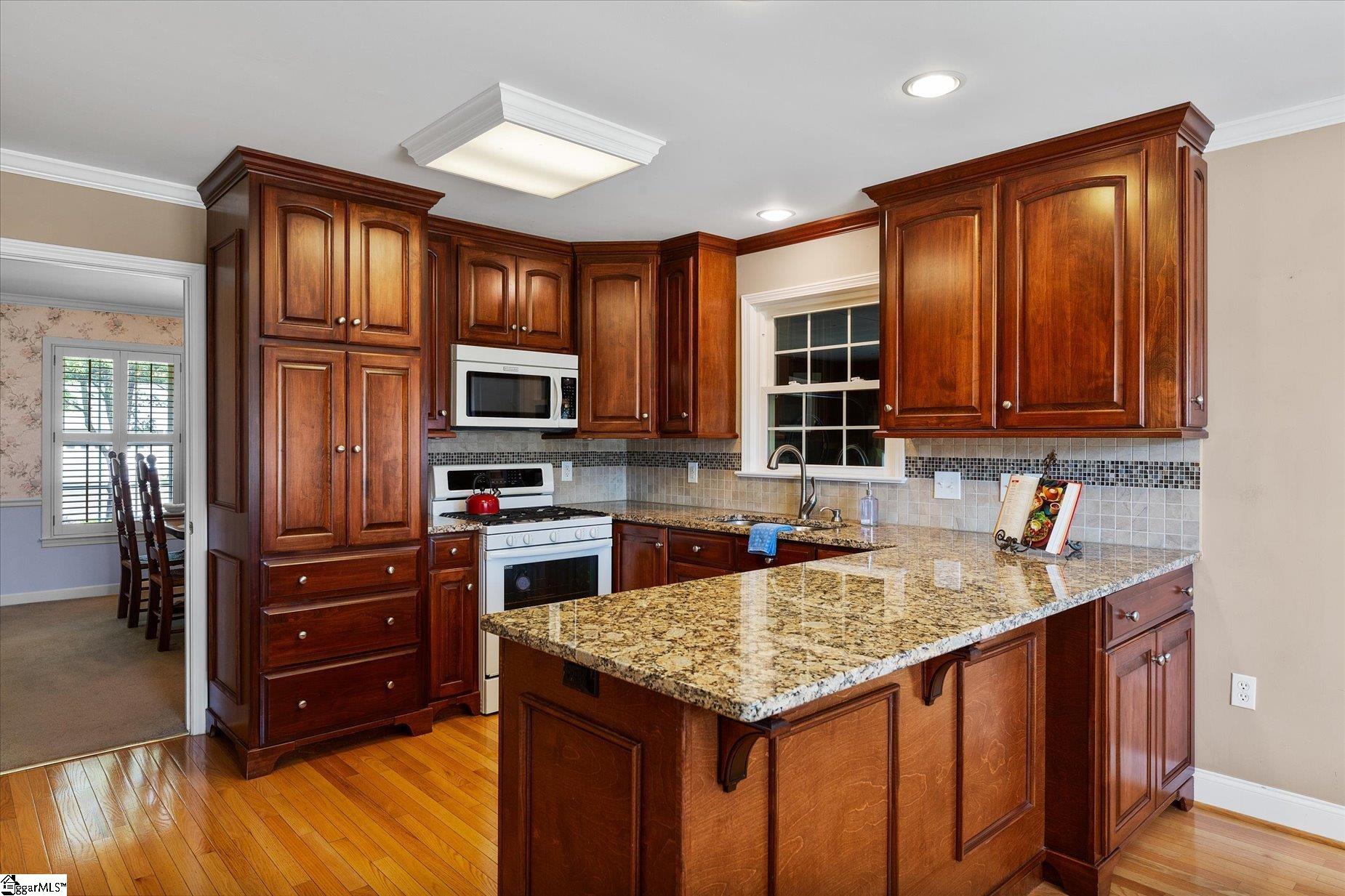 109 Silver Creek Court Property Photo 10