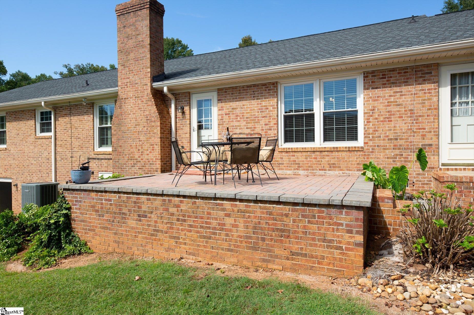 109 Silver Creek Court Property Photo 18