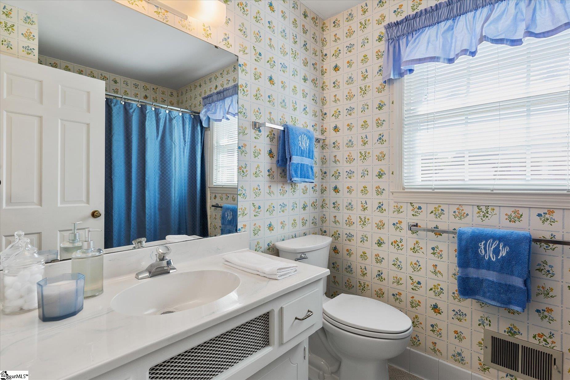 109 Silver Creek Court Property Photo 25
