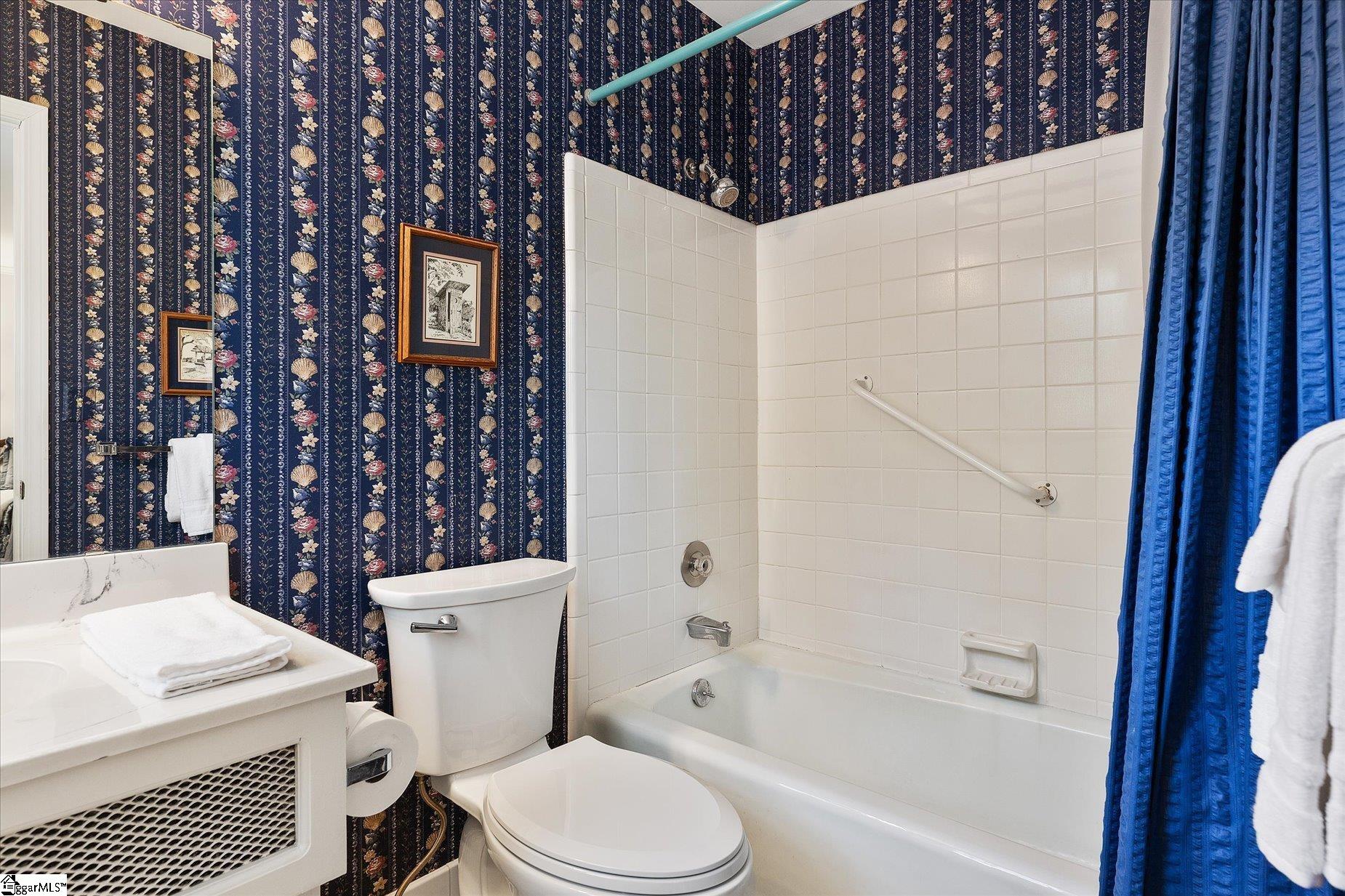 109 Silver Creek Court Property Photo 32