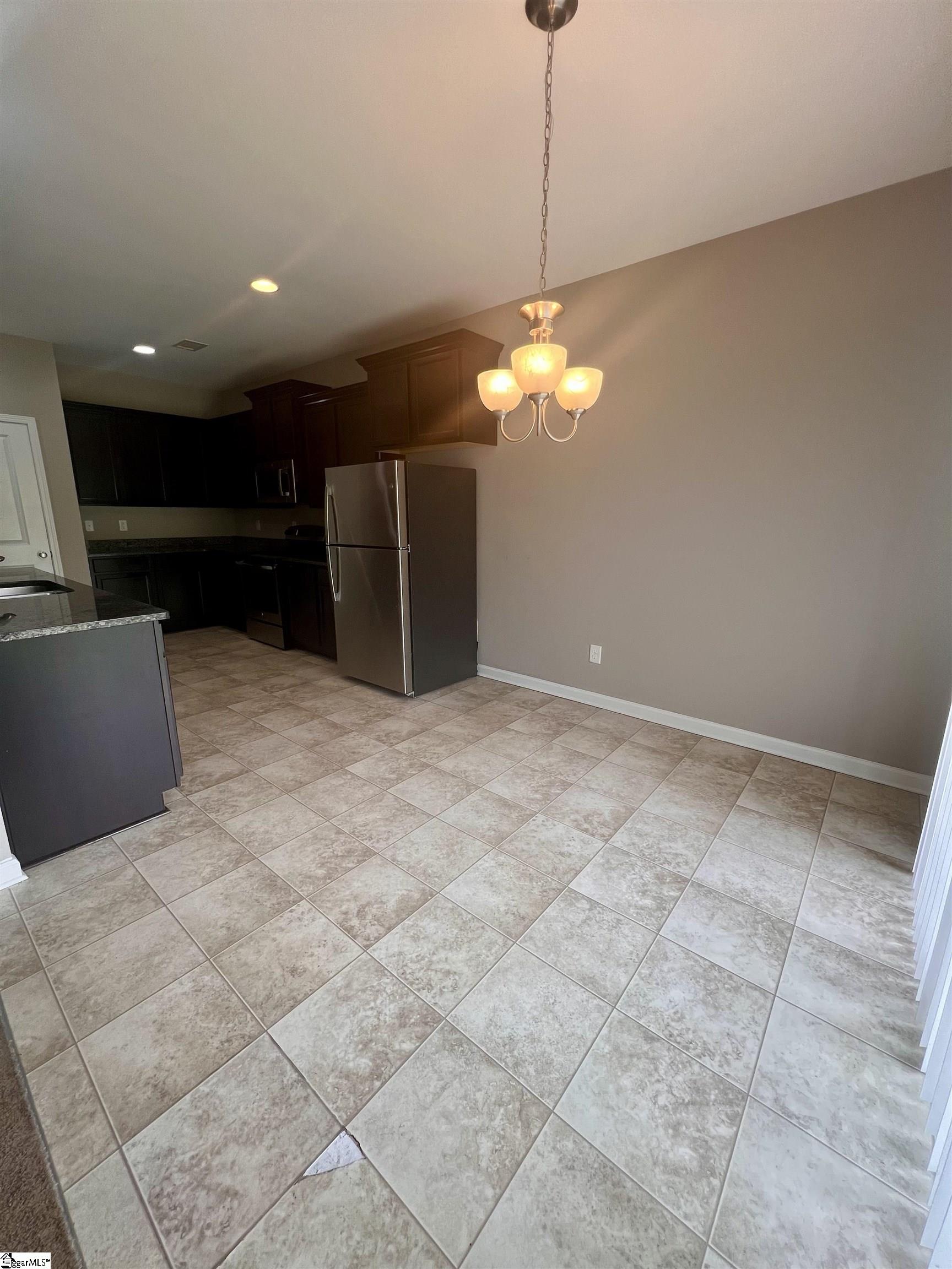 454 Lynnell Way Property Photo 9