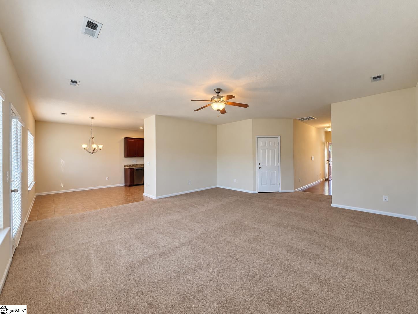 7 Rivers Edge Circle Property Photo 5