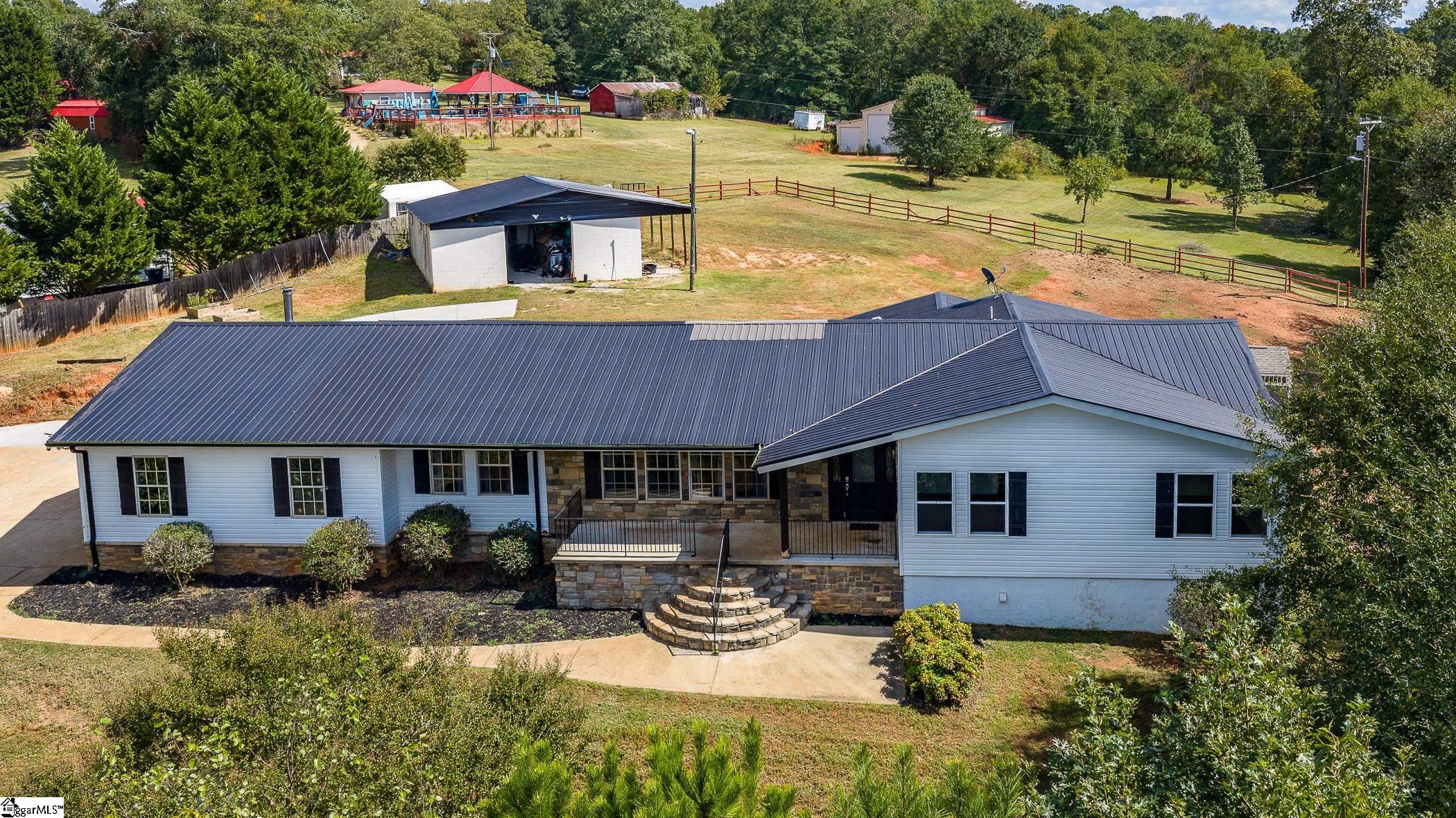 399 Old Farrs Bridge Road Property Photo 1