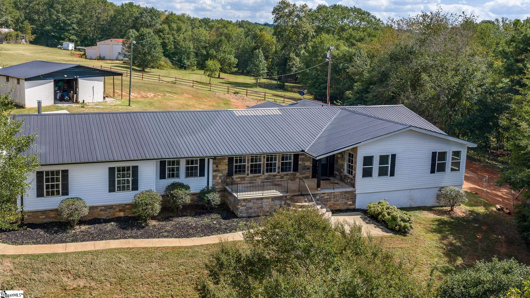 399 Old Farrs Bridge Road Property Photo 2