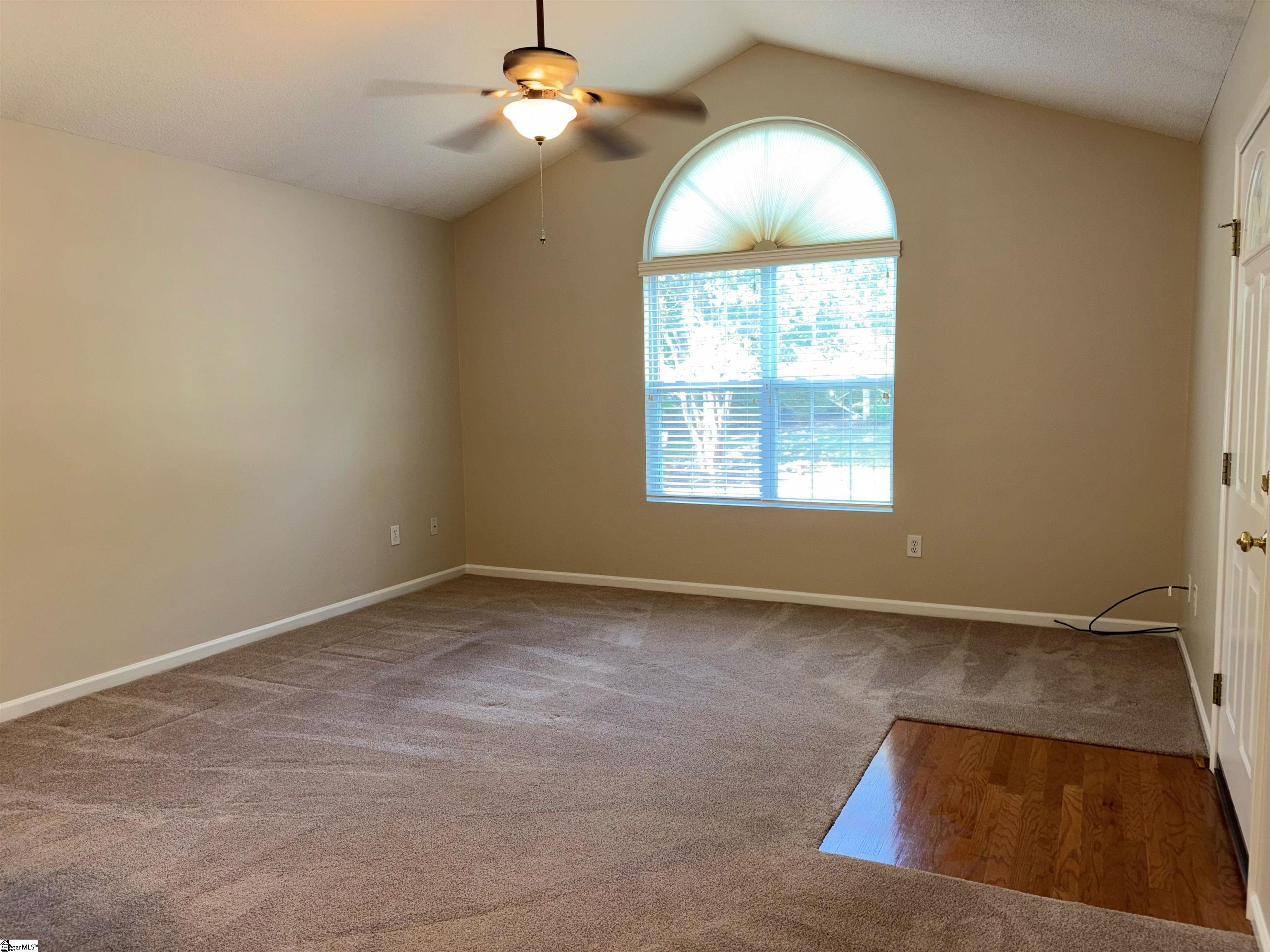 403 Riverside Towne Circle Property Photo 5