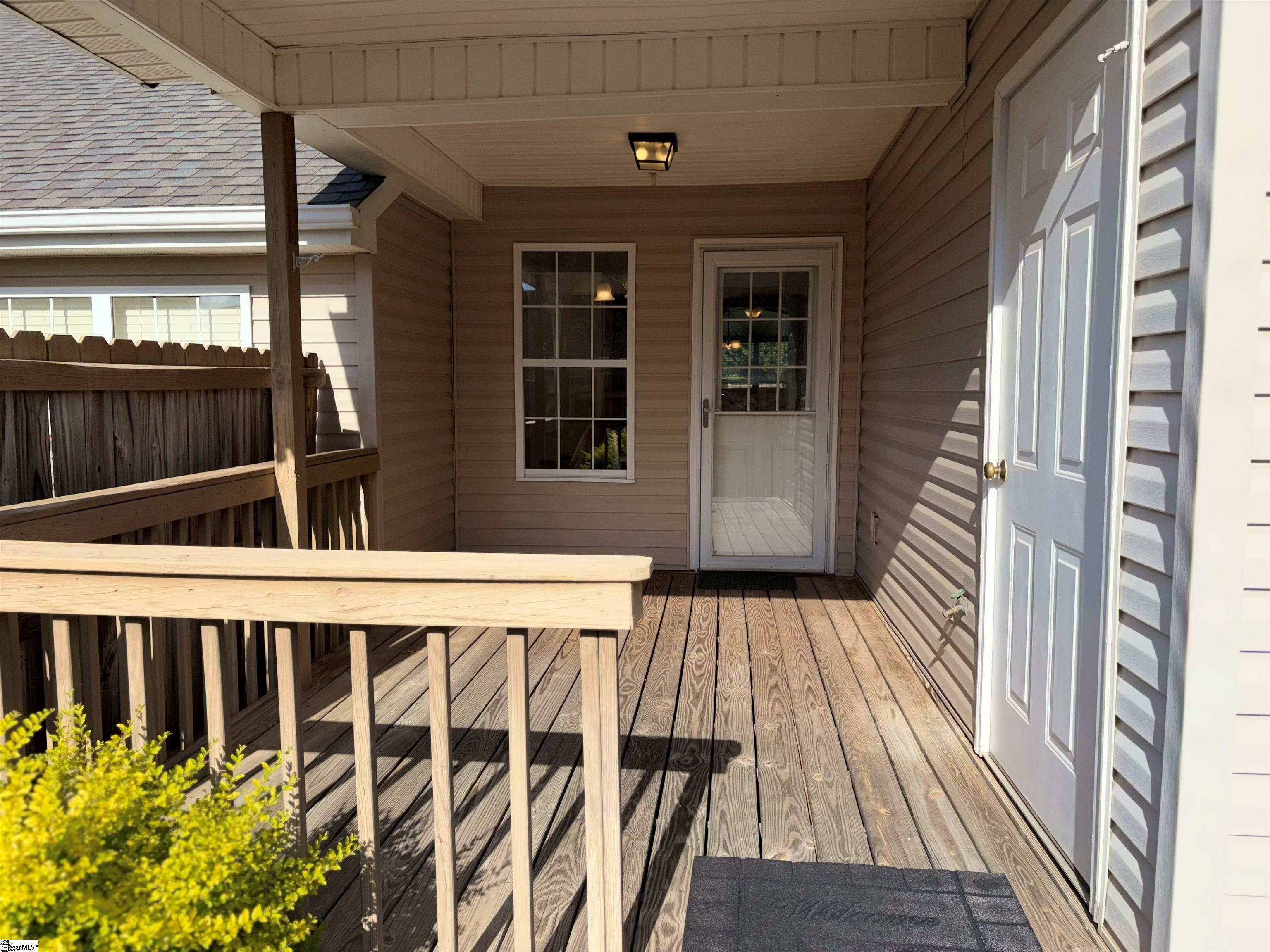 403 Riverside Towne Circle Property Photo 13