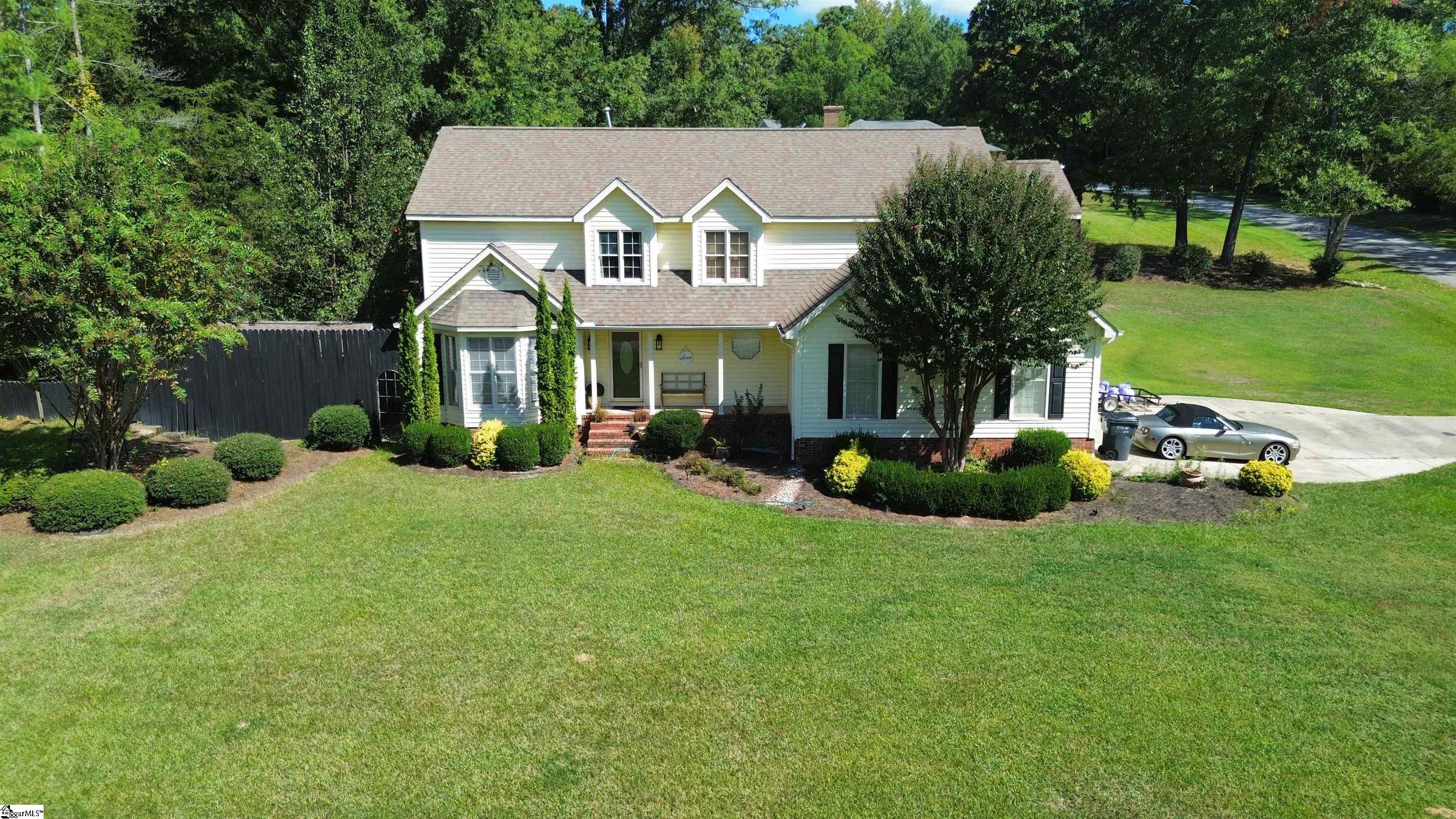 515 Parkview Drive Property Photo 1