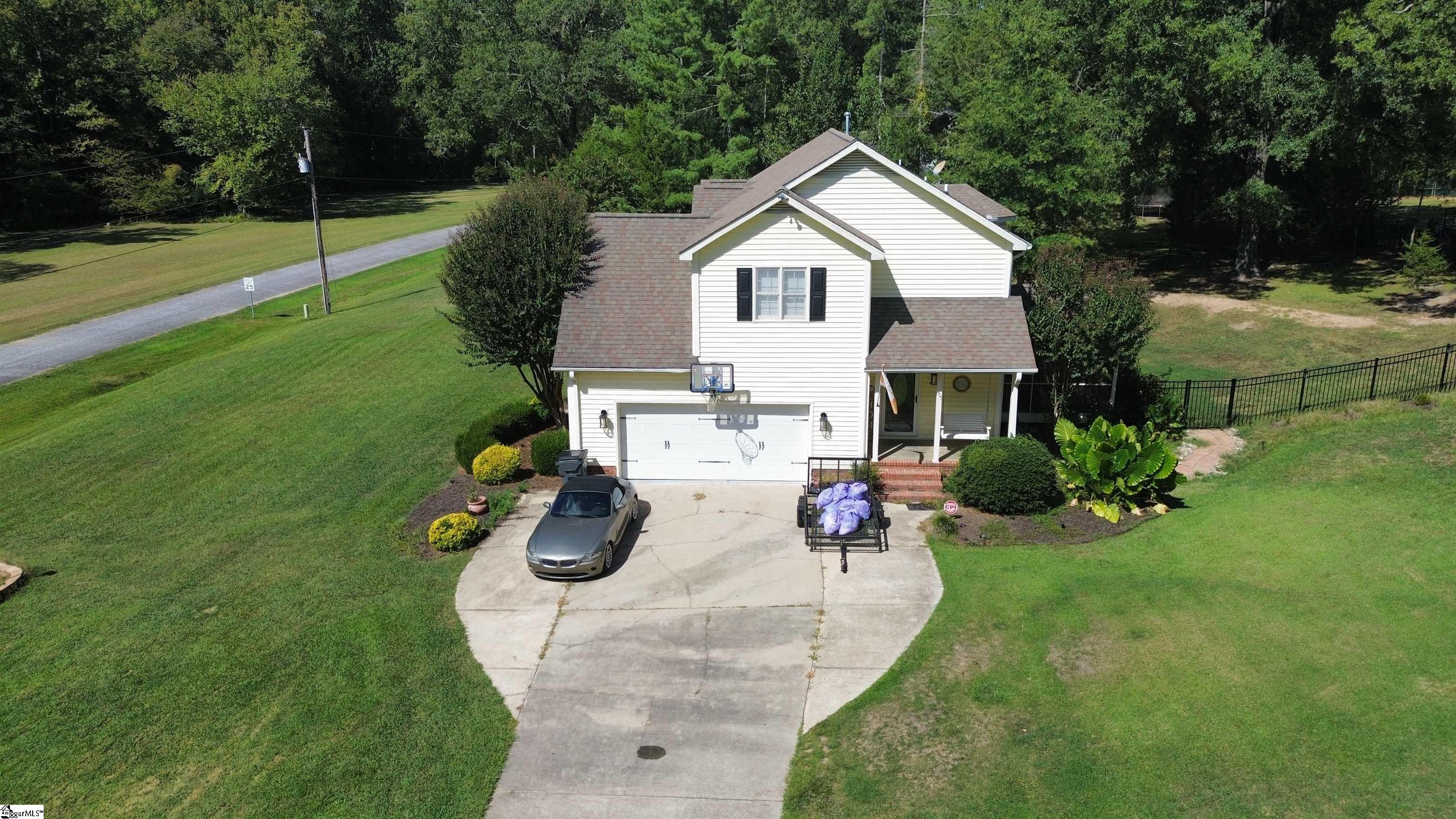 515 Parkview Drive Property Photo 5