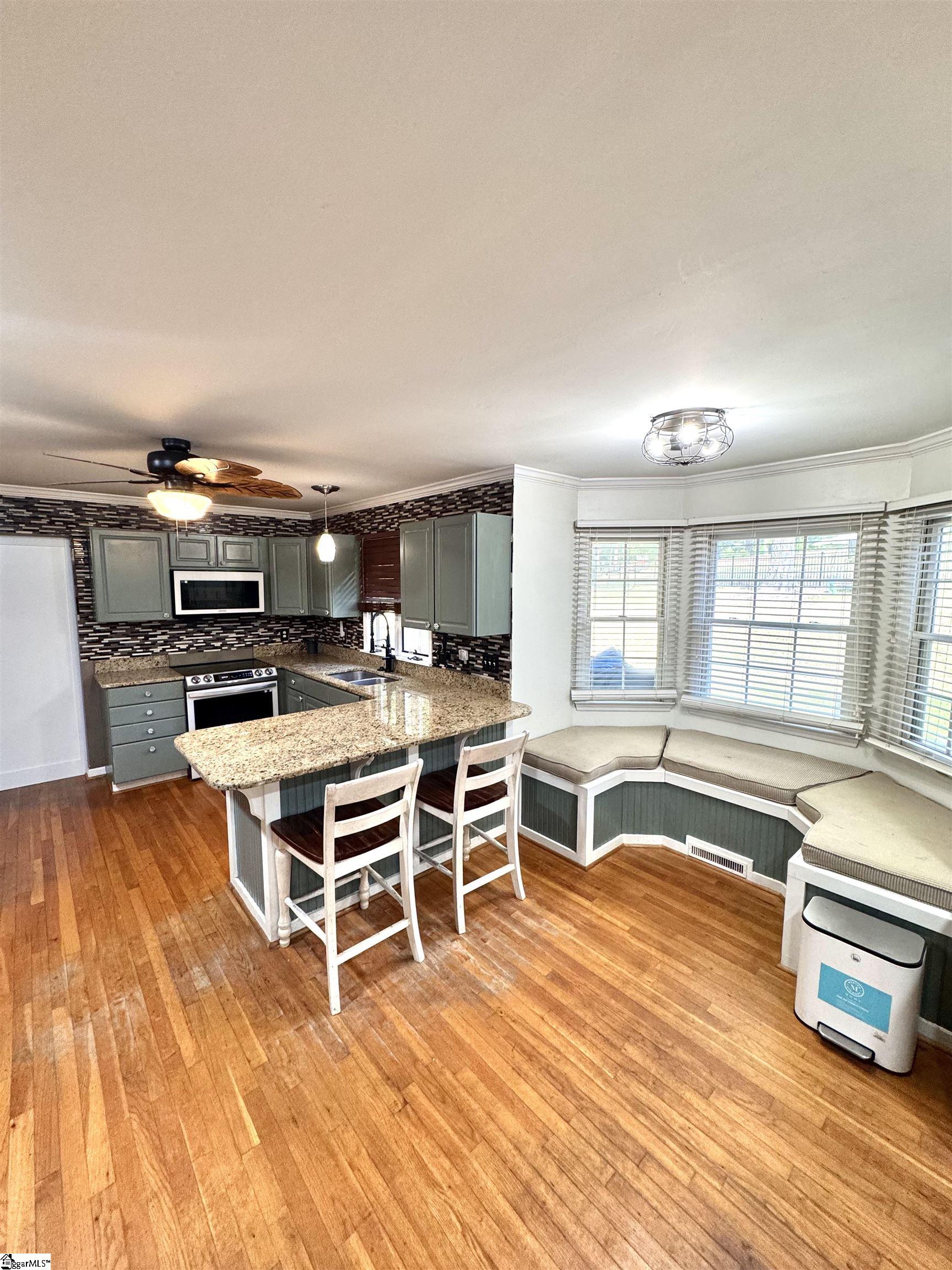 515 Parkview Drive Property Photo 12