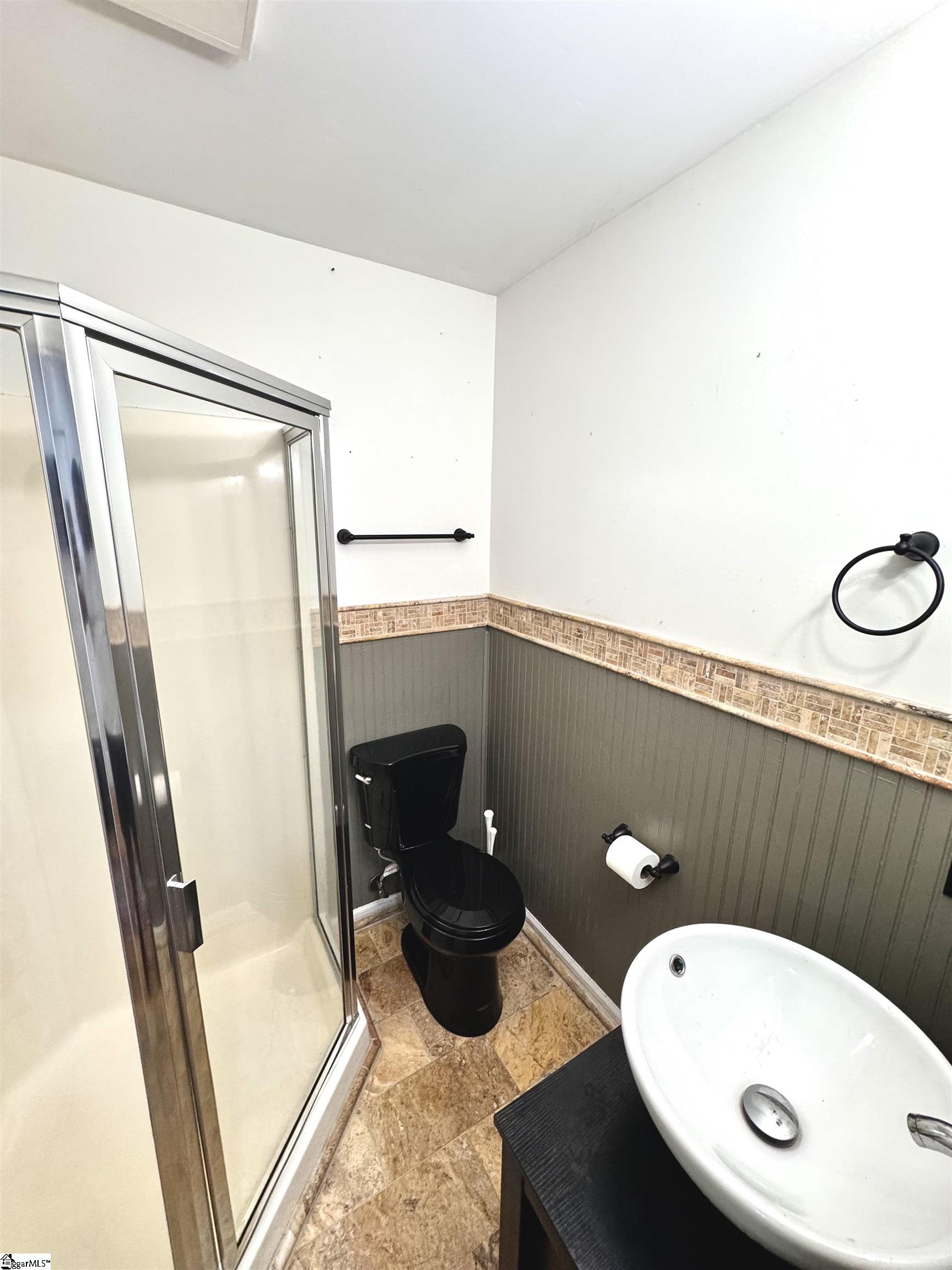 515 Parkview Drive Property Photo 15