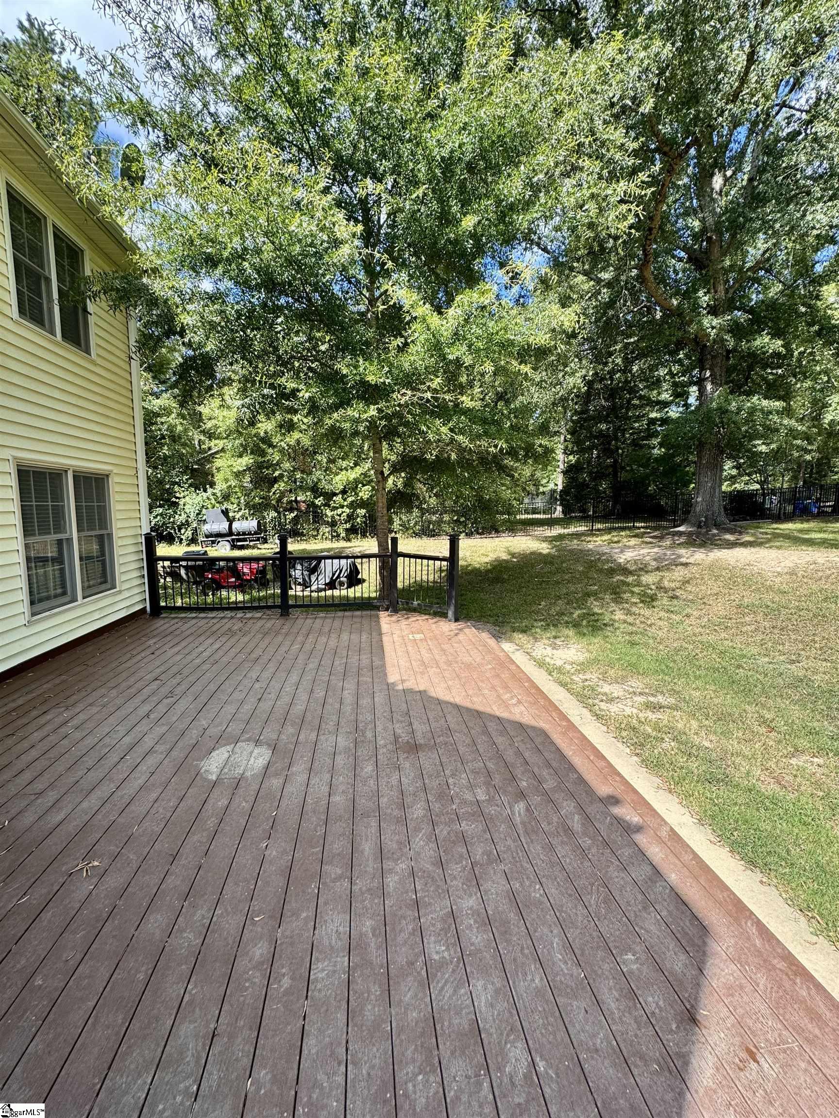 515 Parkview Drive Property Photo 20