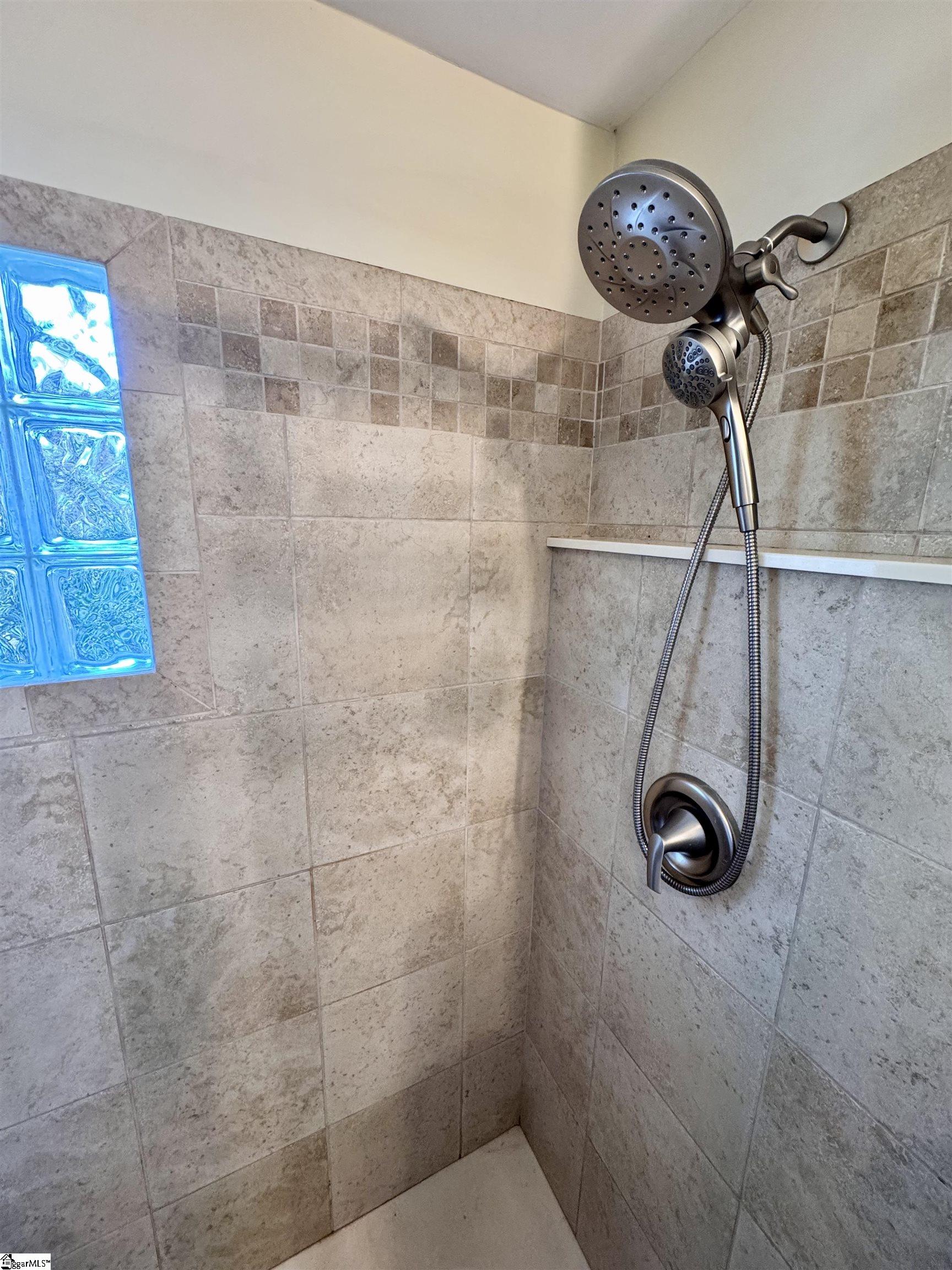 515 Parkview Drive Property Photo 26