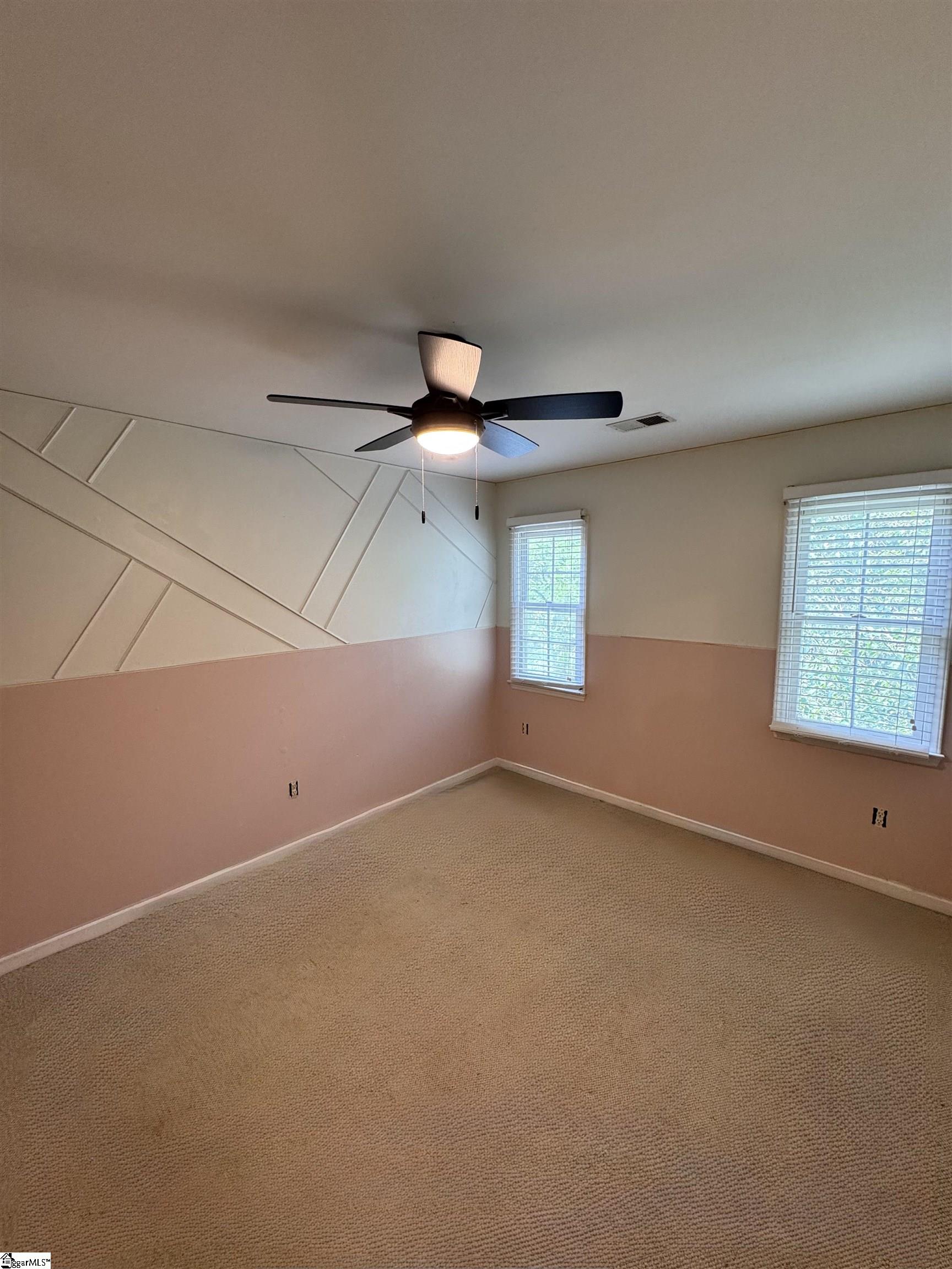 515 Parkview Drive Property Photo 28
