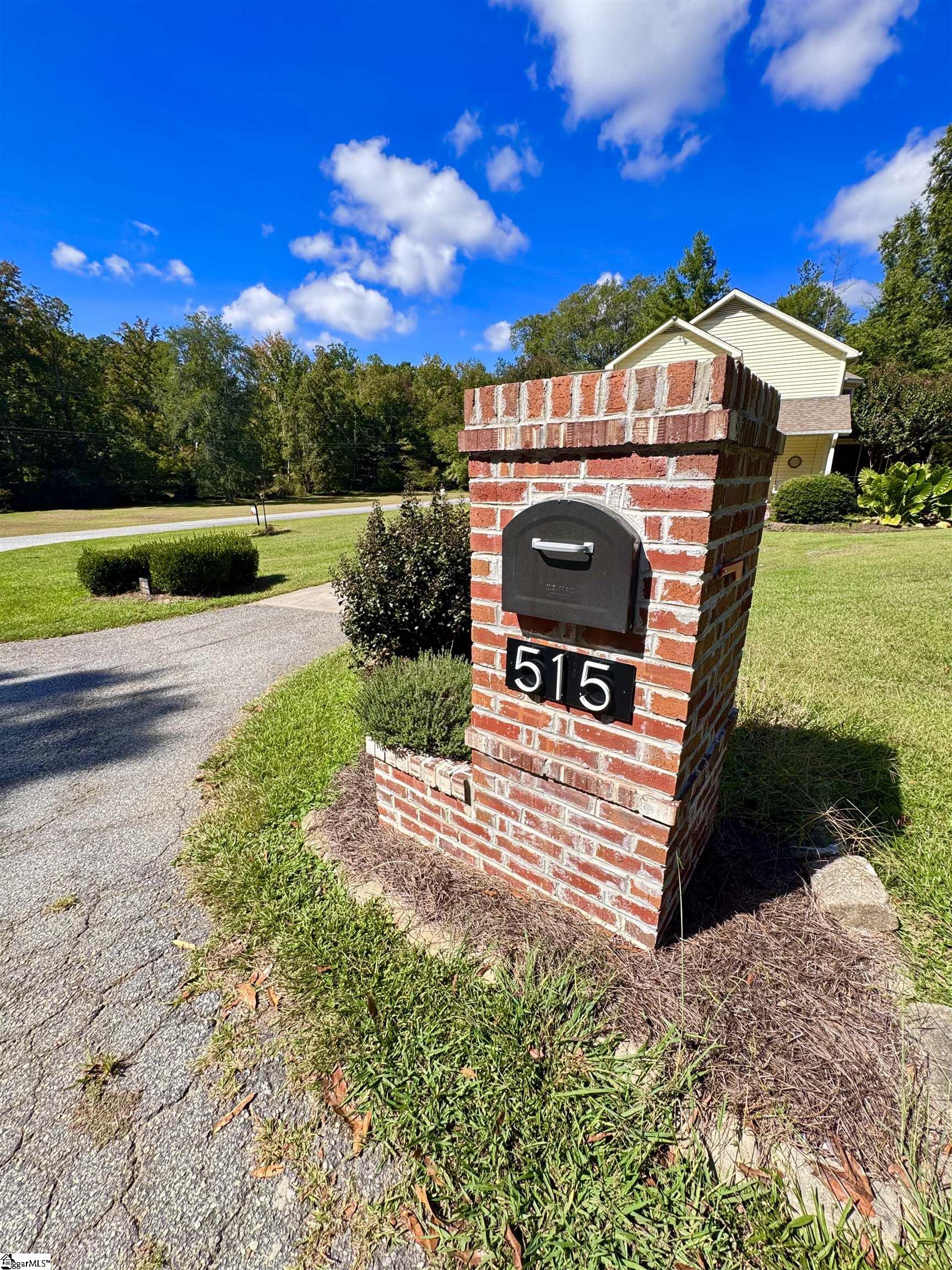 515 Parkview Drive Property Photo 33