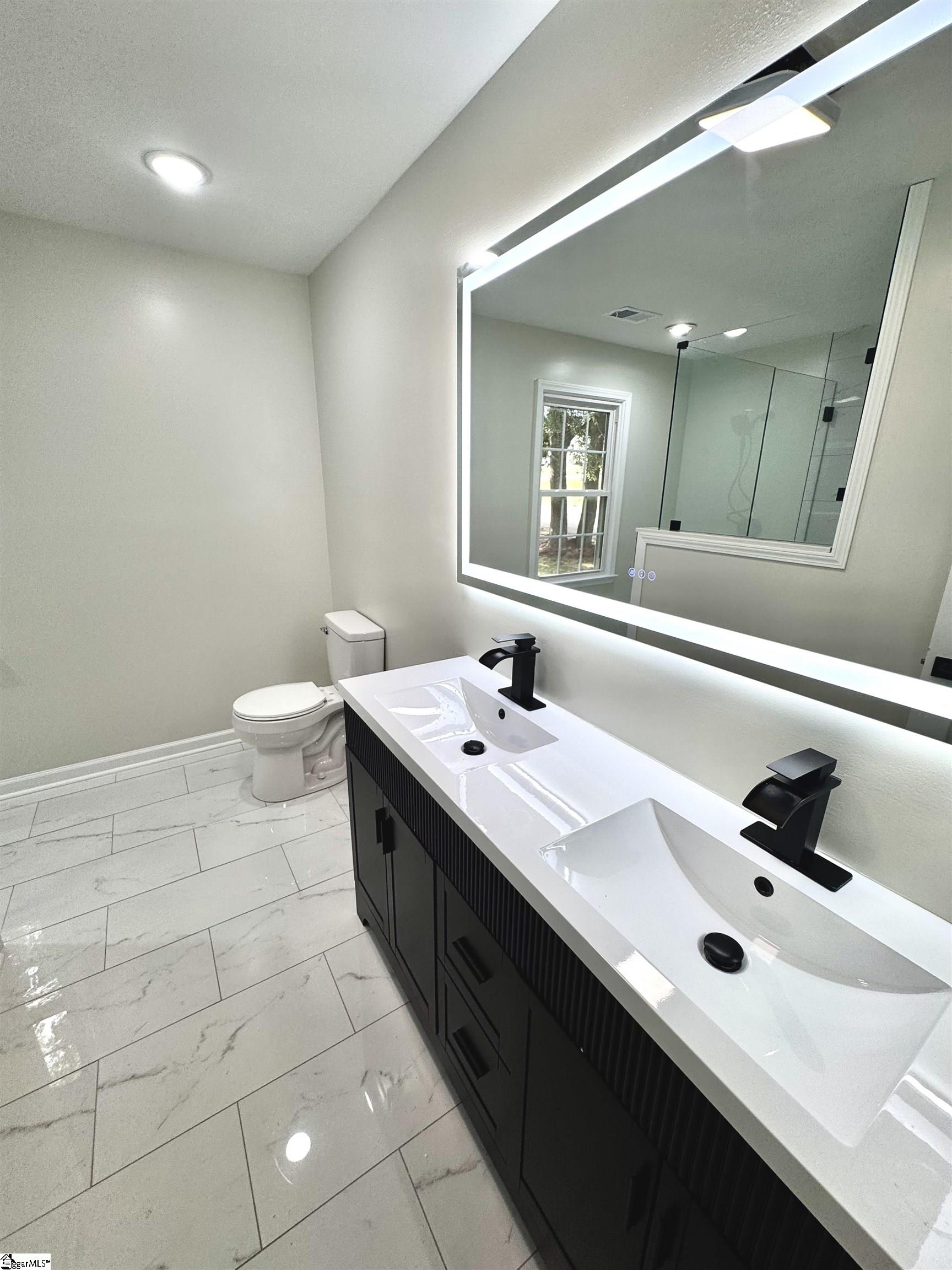 307 Westminster Avenue Property Photo 19