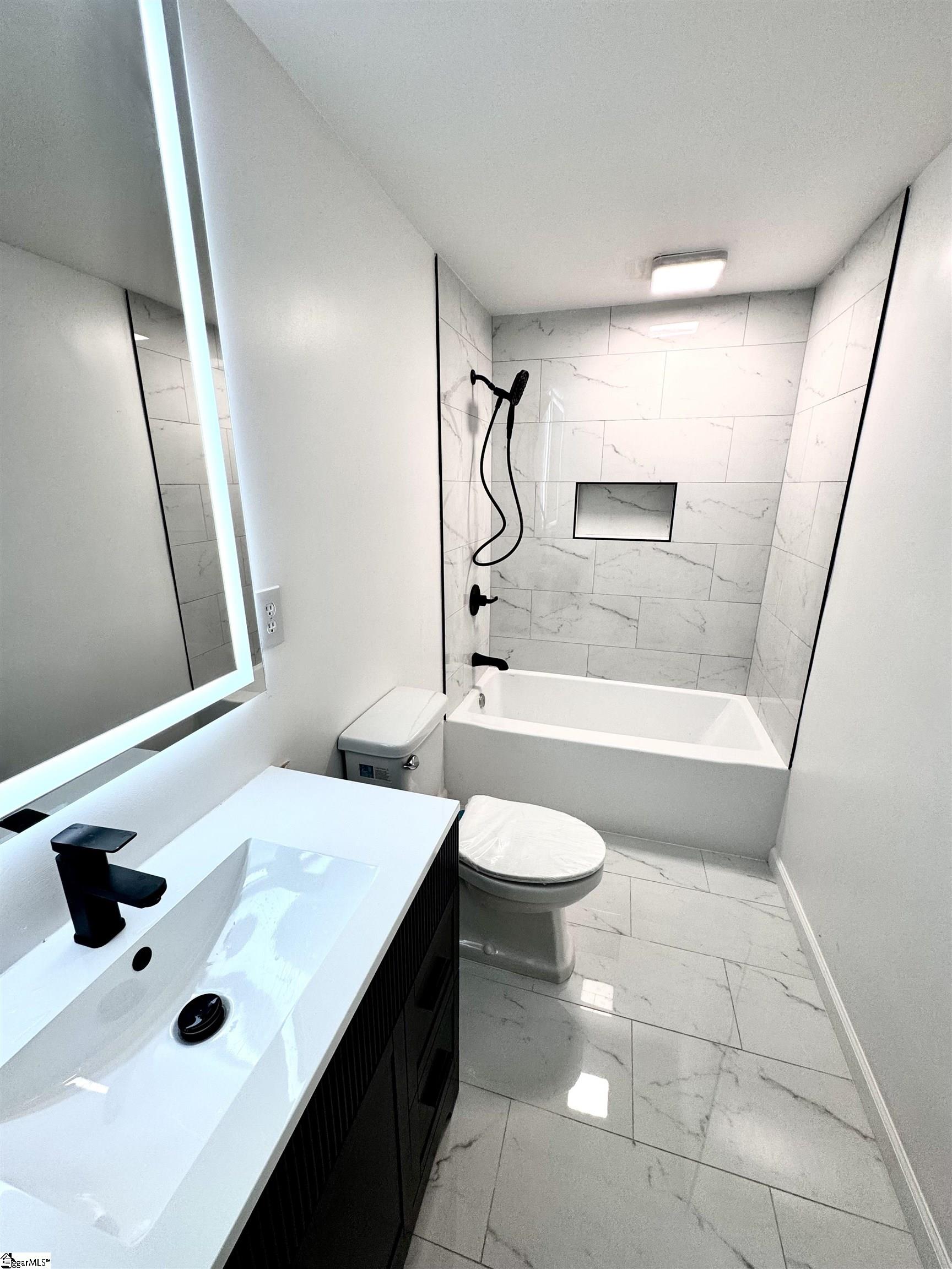 307 Westminster Avenue Property Photo 22